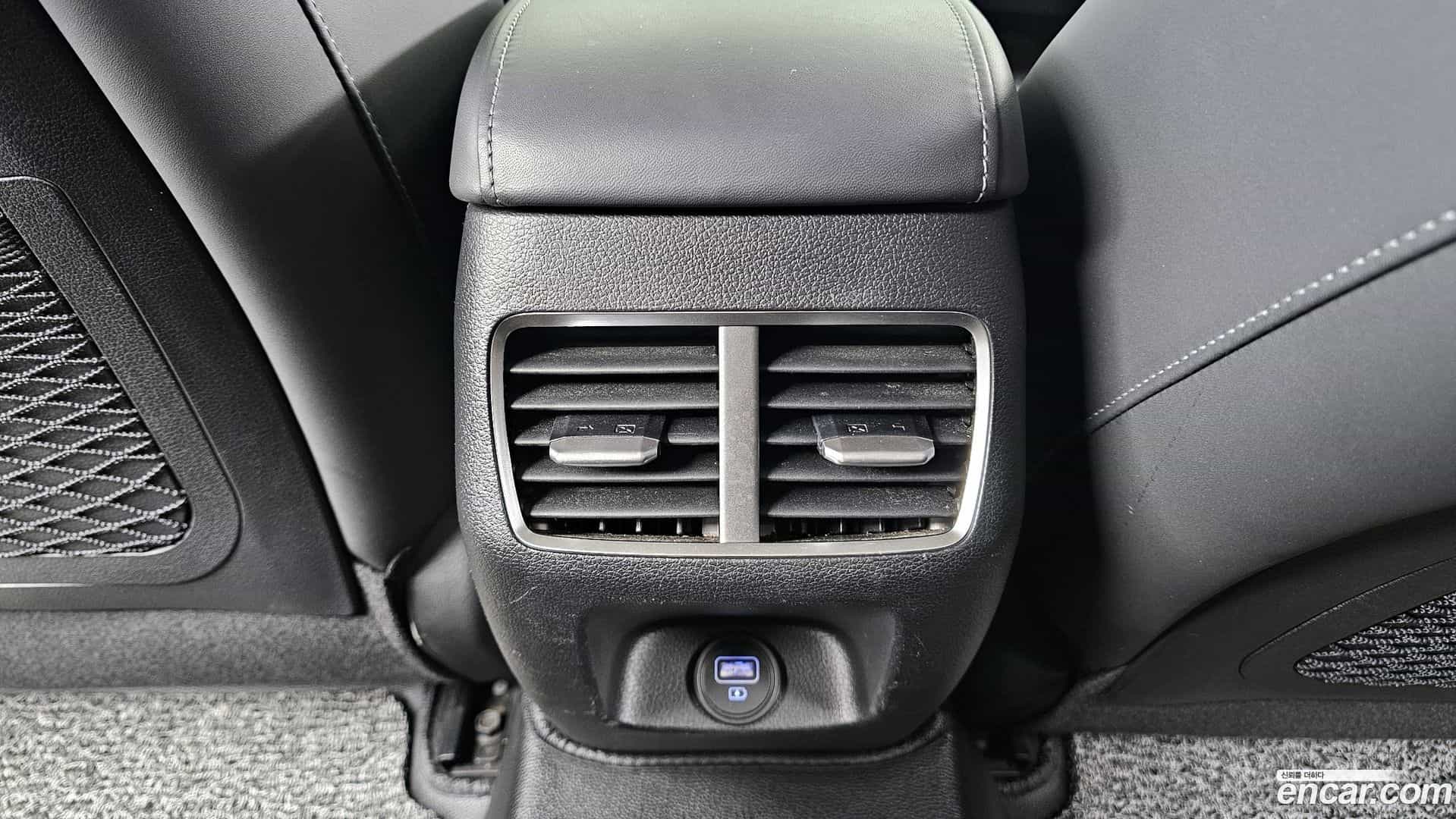 Sonata Hyundai 2021.8-OPTION-045