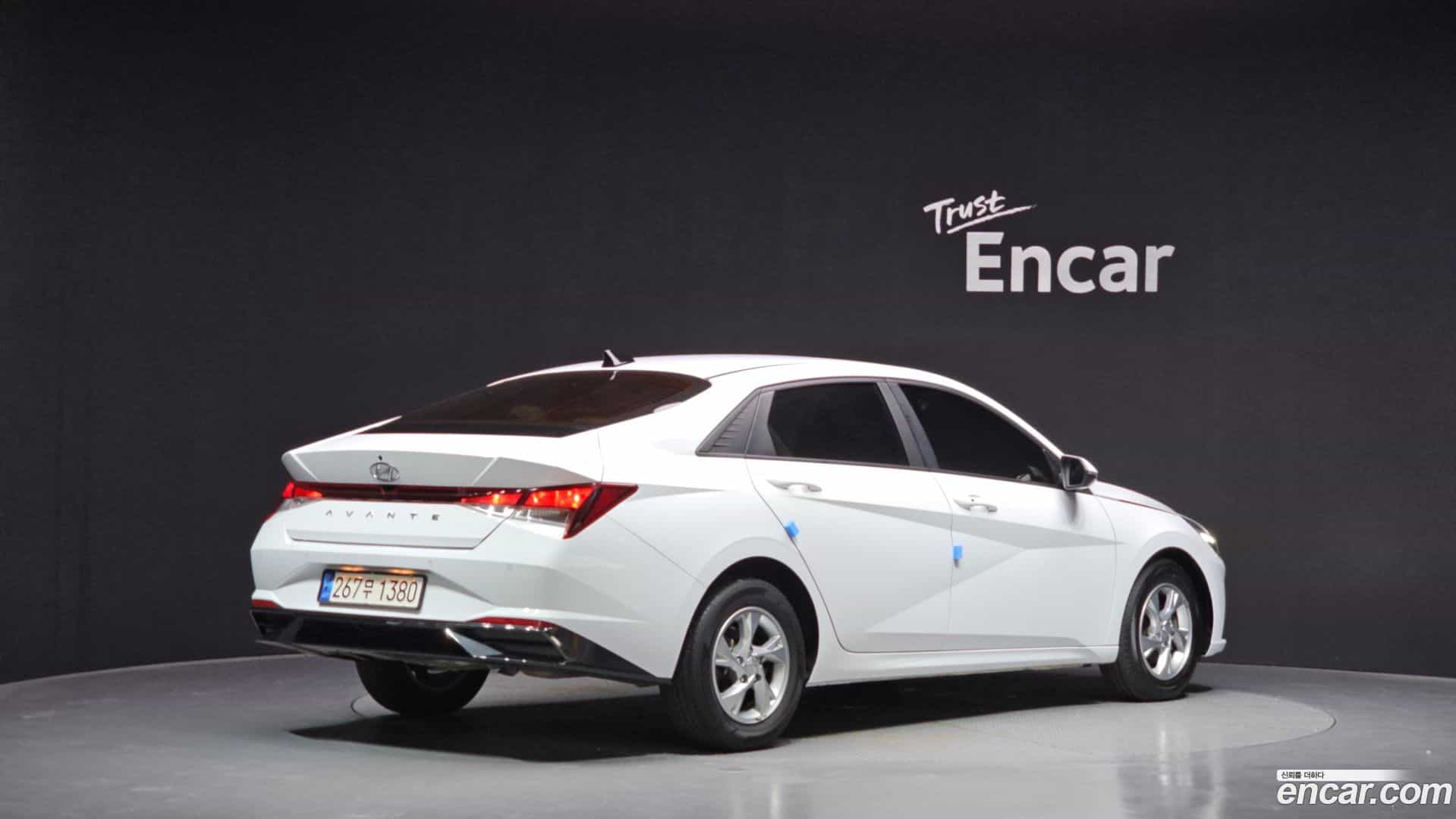AVANTE Hyundai 2022.2-OUTER-002