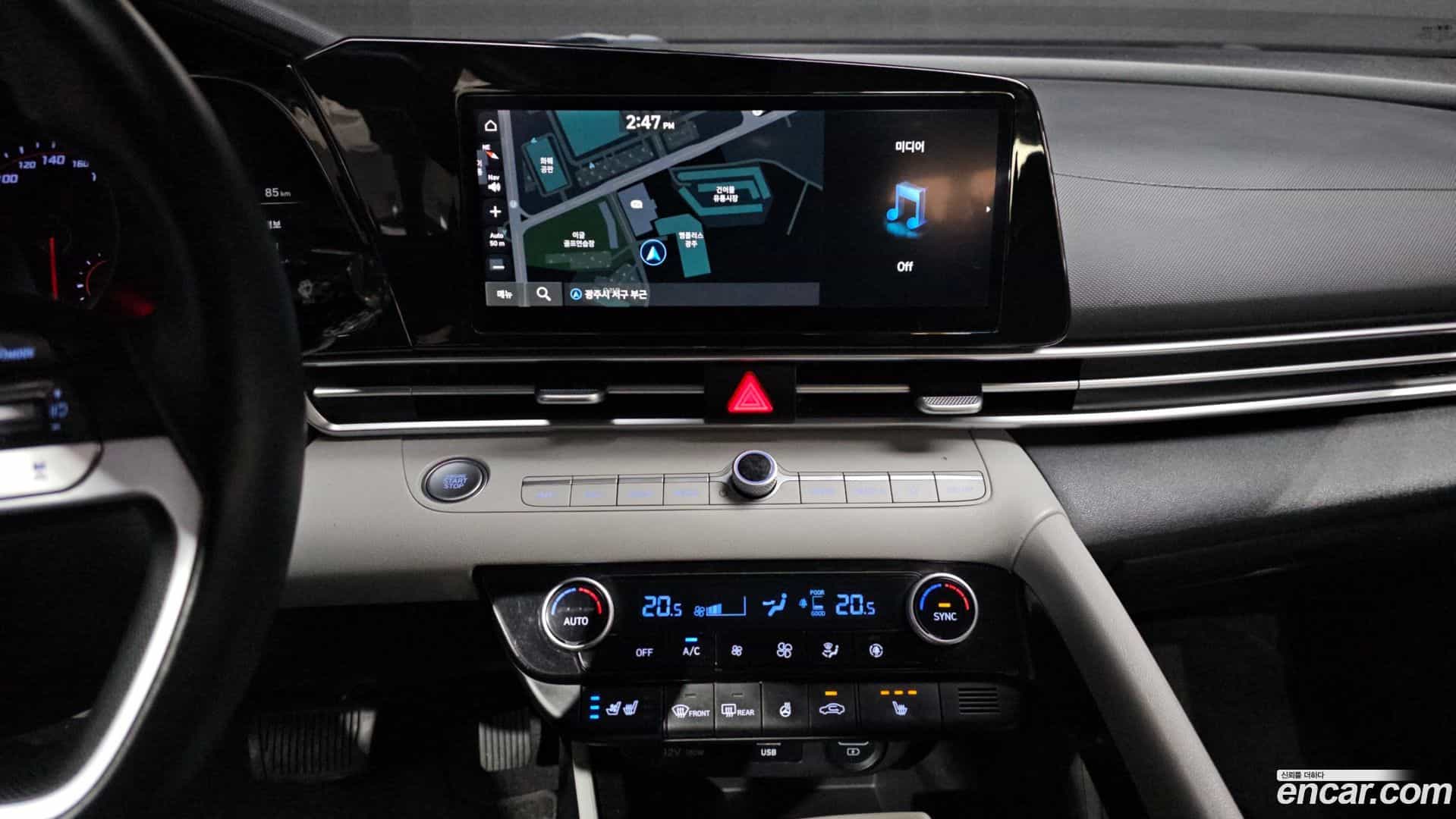 AVANTE Hyundai 2022.2-OPTION-019