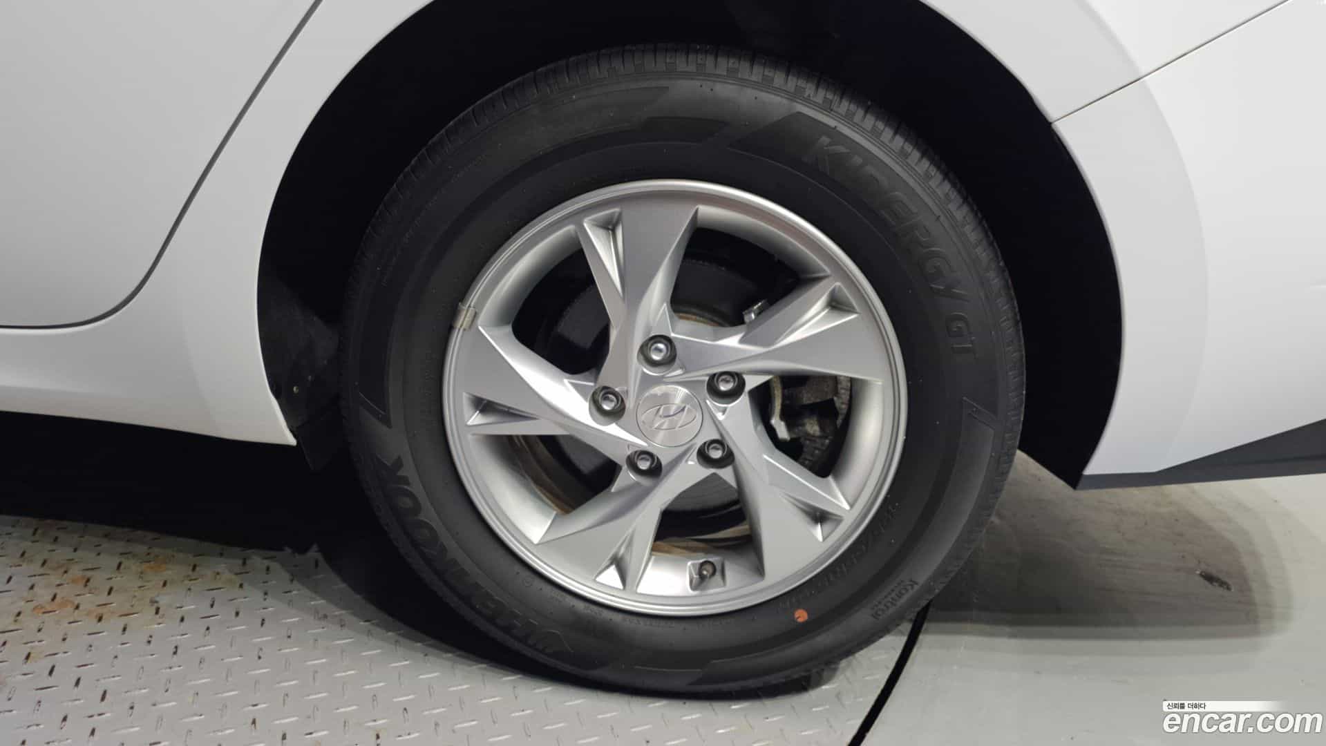 AVANTE Hyundai 2022.2-OUTER-031