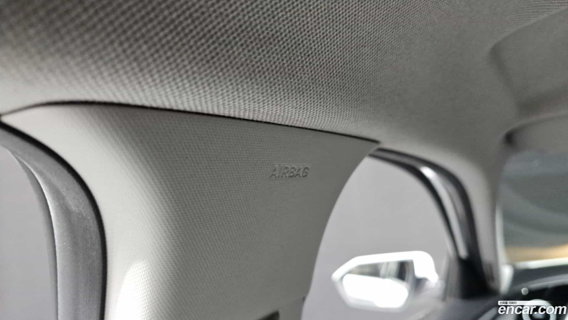 AVANTE Hyundai 2022.2-OPTION-041