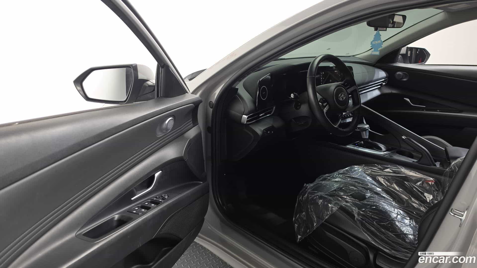AVANTE Hyundai 2021.9-INNER-010