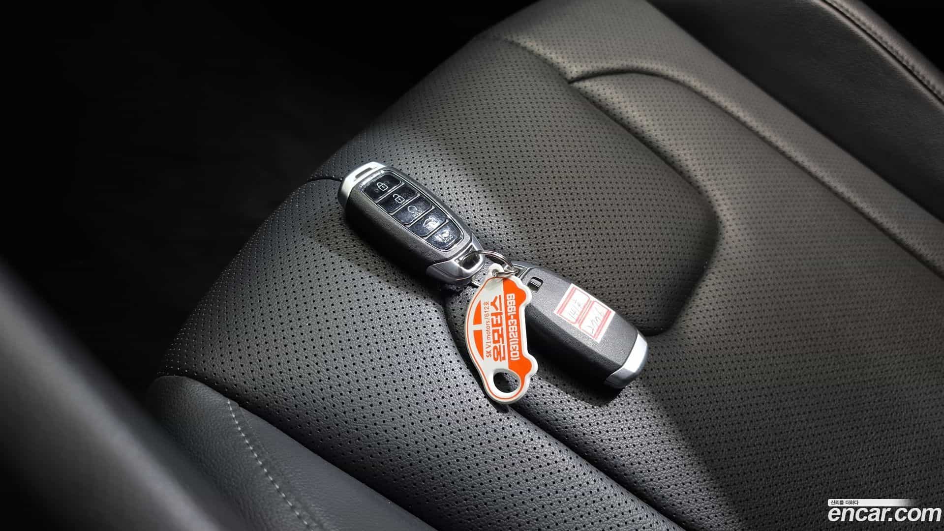 AVANTE Hyundai 2021.9-OPTION-019