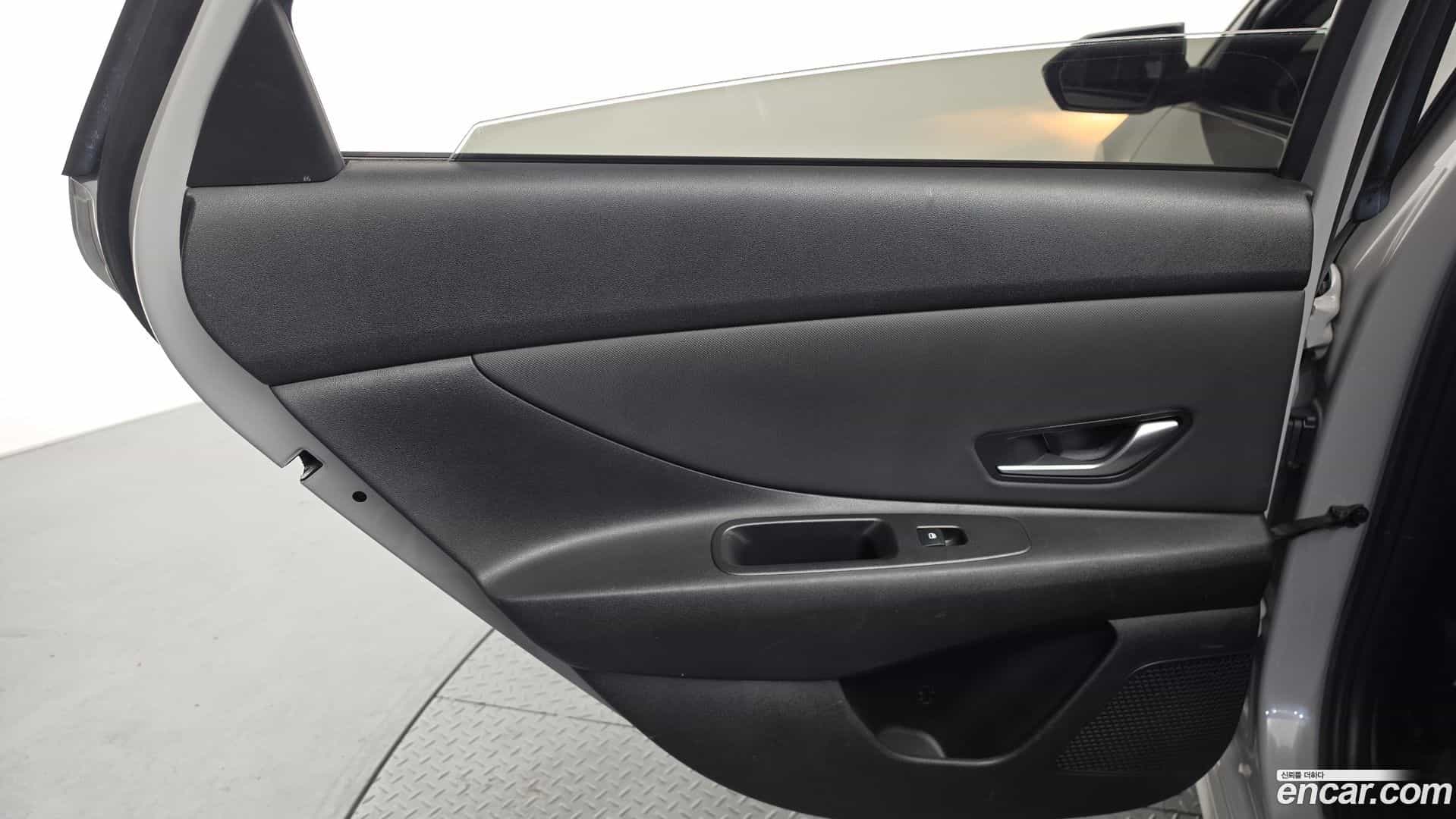 AVANTE Hyundai 2021.9-INNER-035