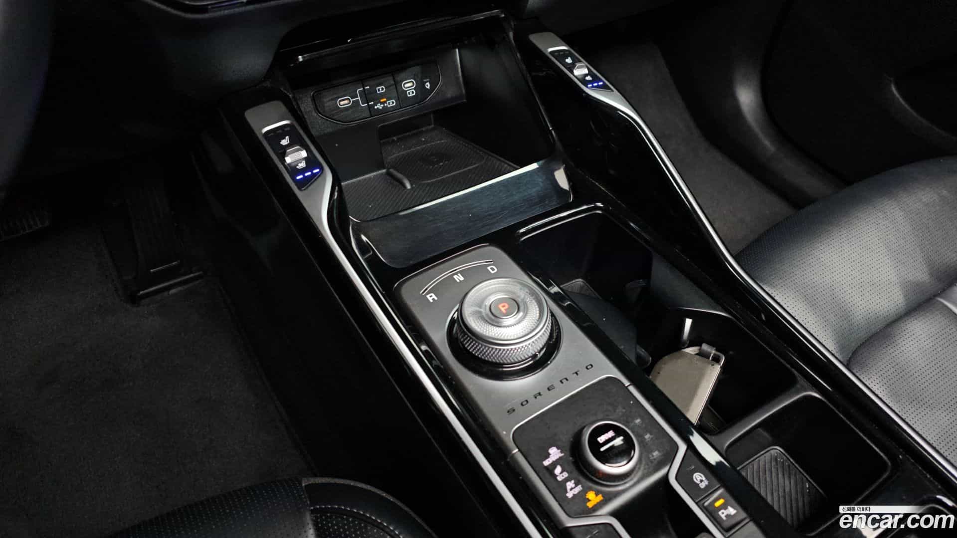 Sorento Kia 2023.8-INNER-009
