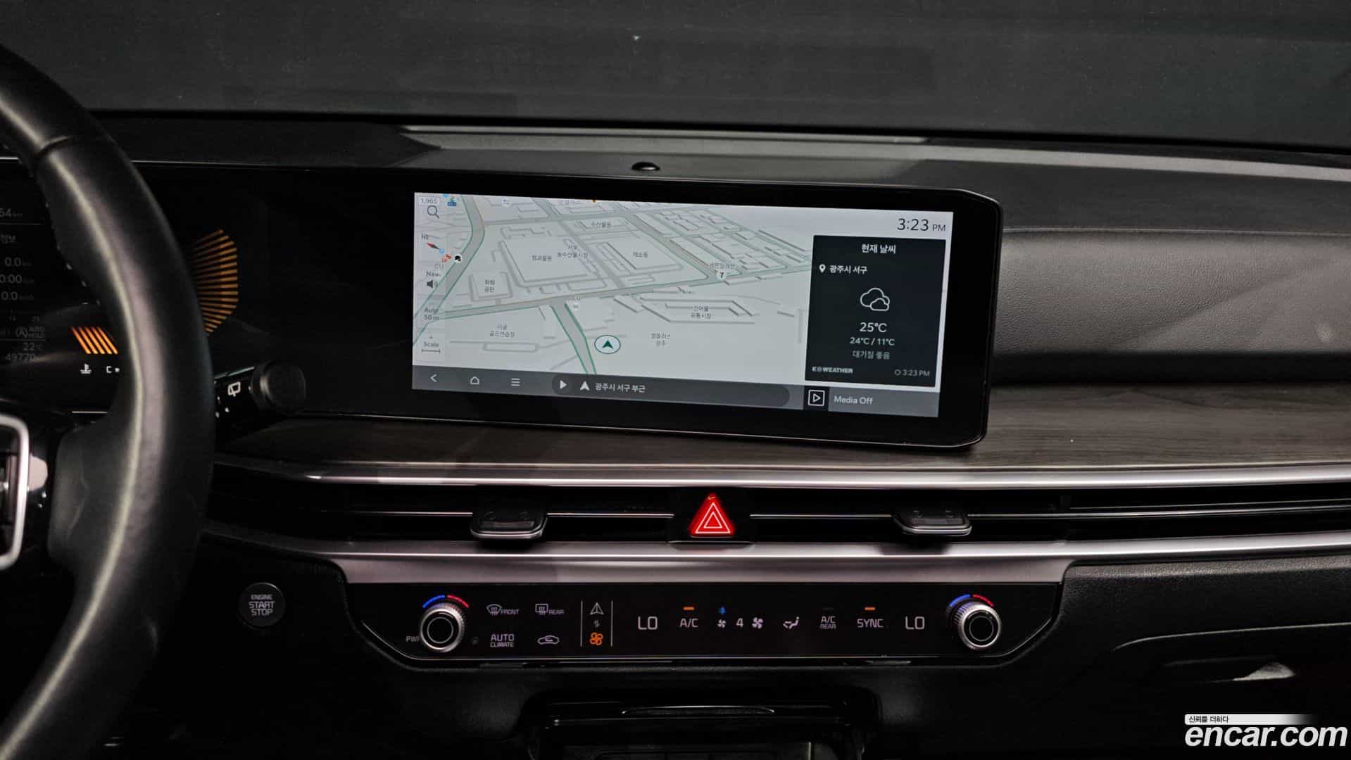 Sorento Kia 2023.8-OPTION-019