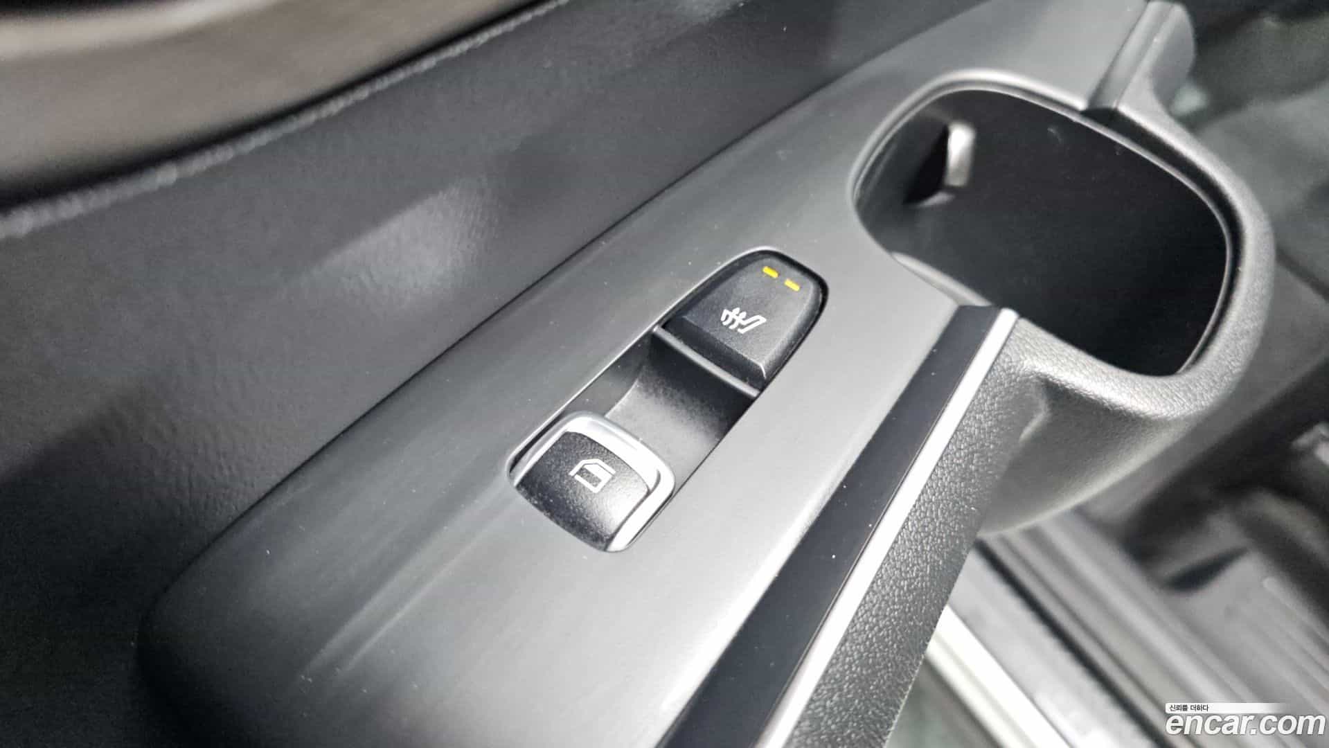 Sorento Kia 2023.8-OPTION-023