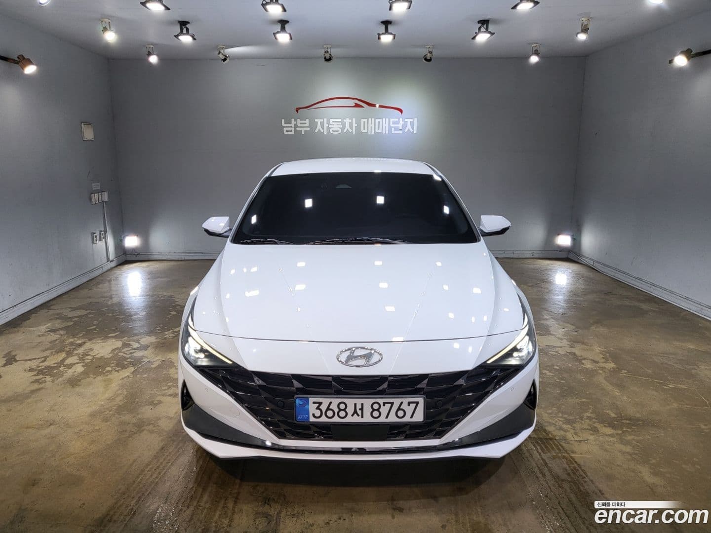 Main__Slider__Photo:AVANTE Hyundai 2021.4-0