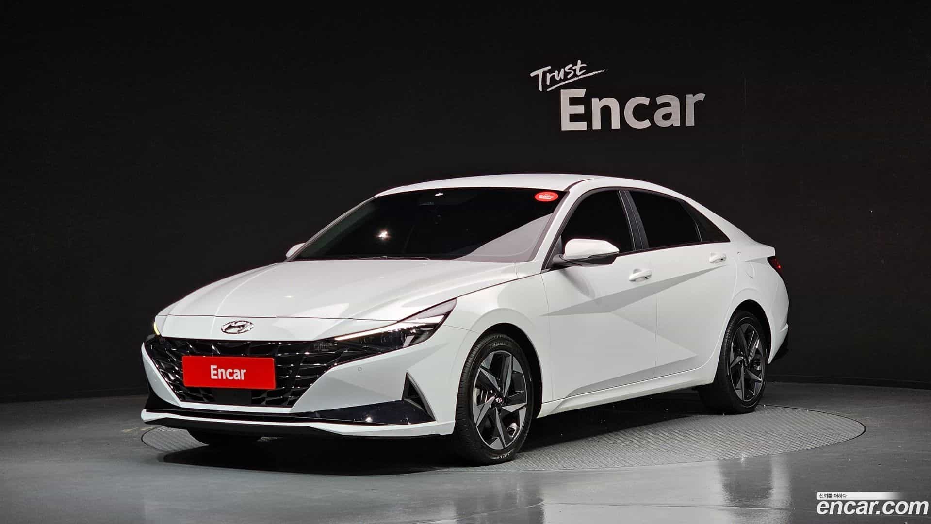 AVANTE Hyundai 2020.5-OUTER-001