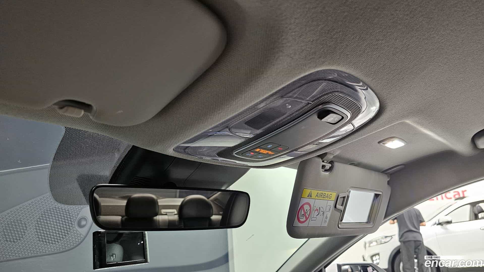 AVANTE Hyundai 2020.5-OPTION-023