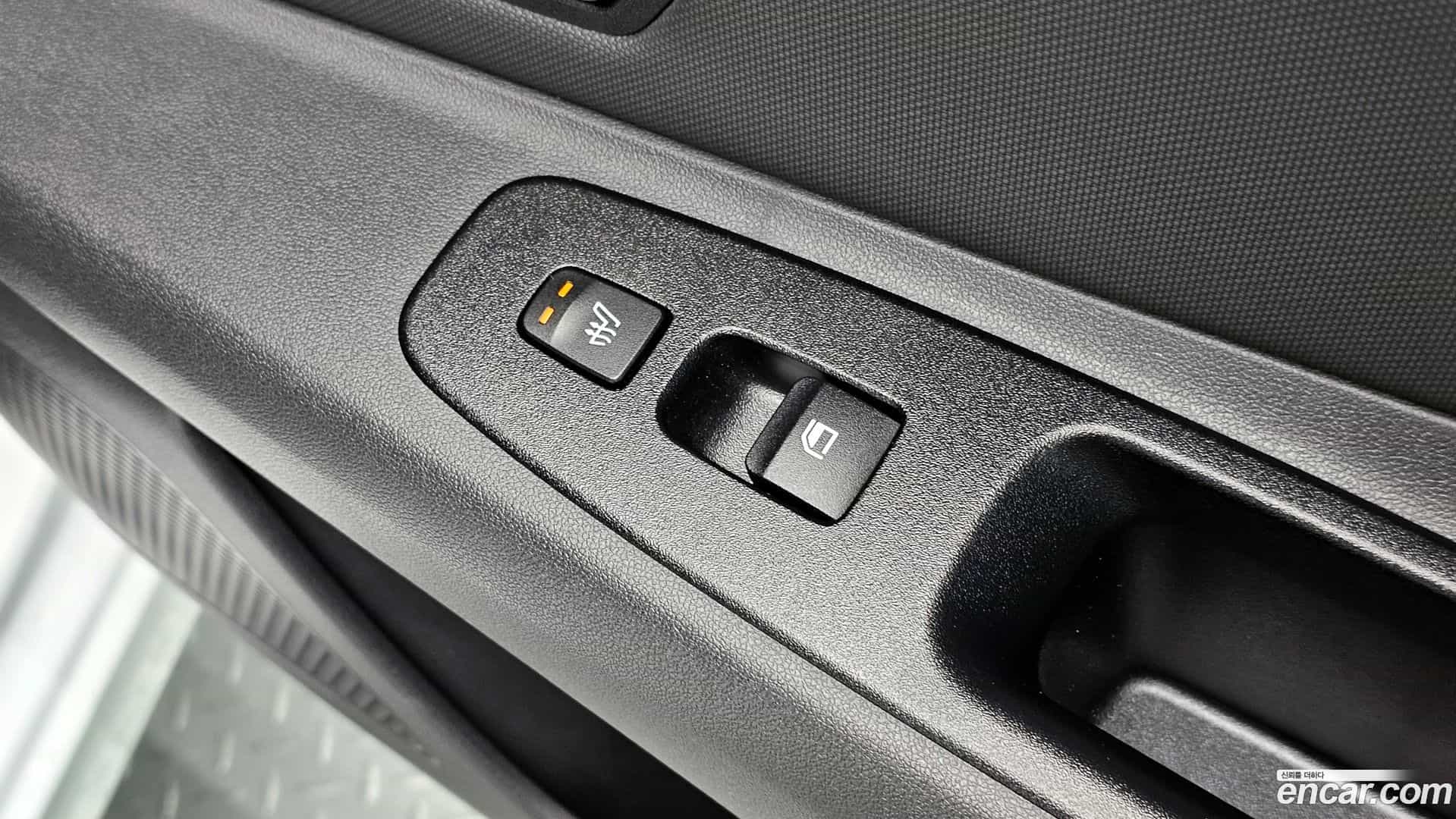 AVANTE Hyundai 2020.5-OPTION-024