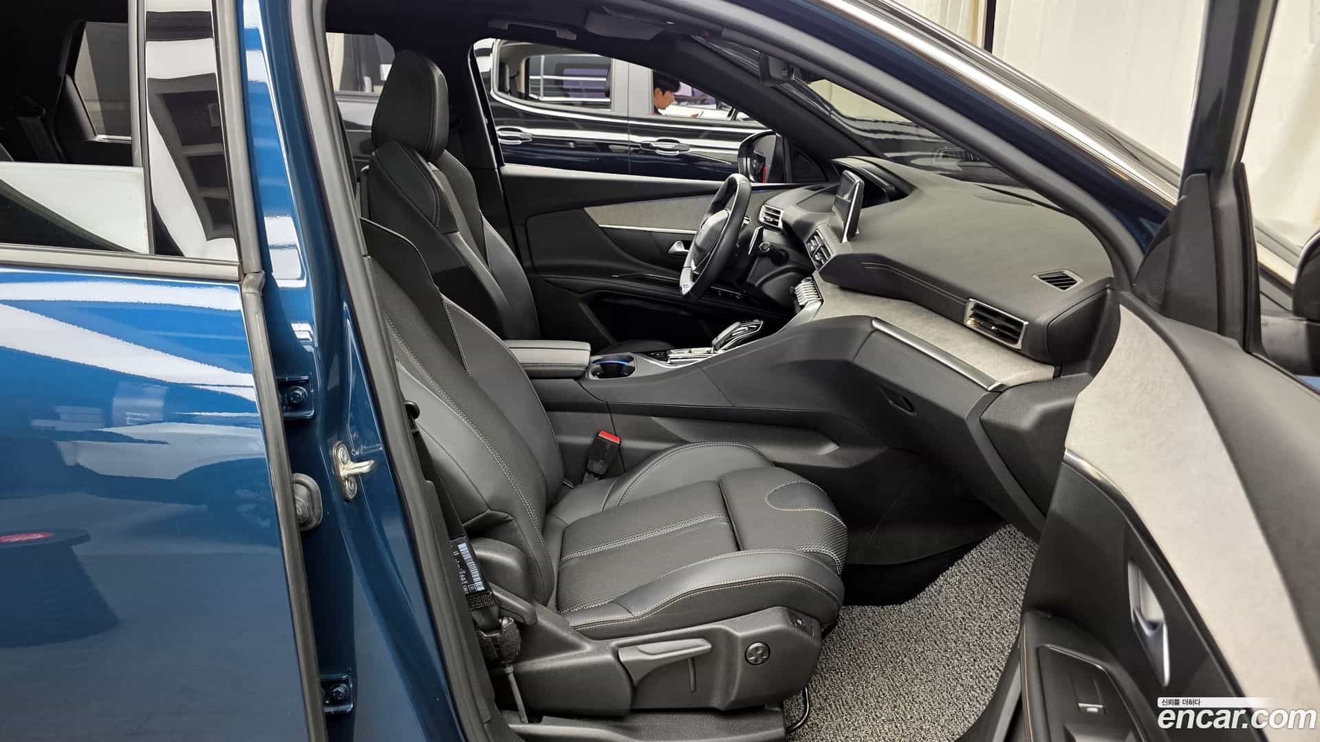 5008 Peugeot 2022.11-OPTION-015