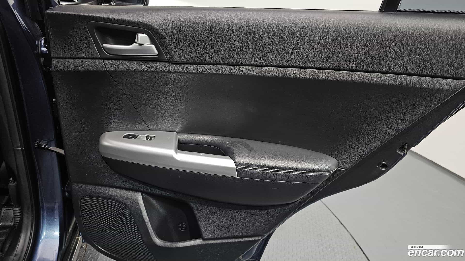Sportage Kia 2017.10-INNER-035