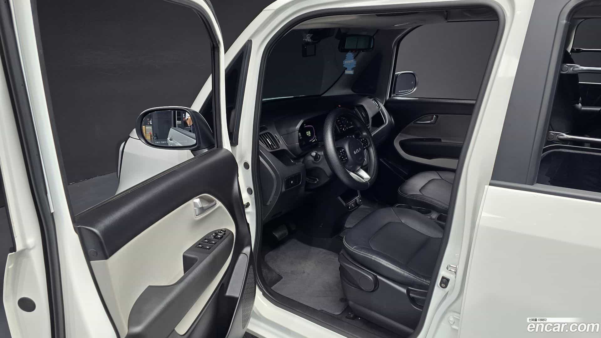 RAY Kia 2023.7-OPTION-015