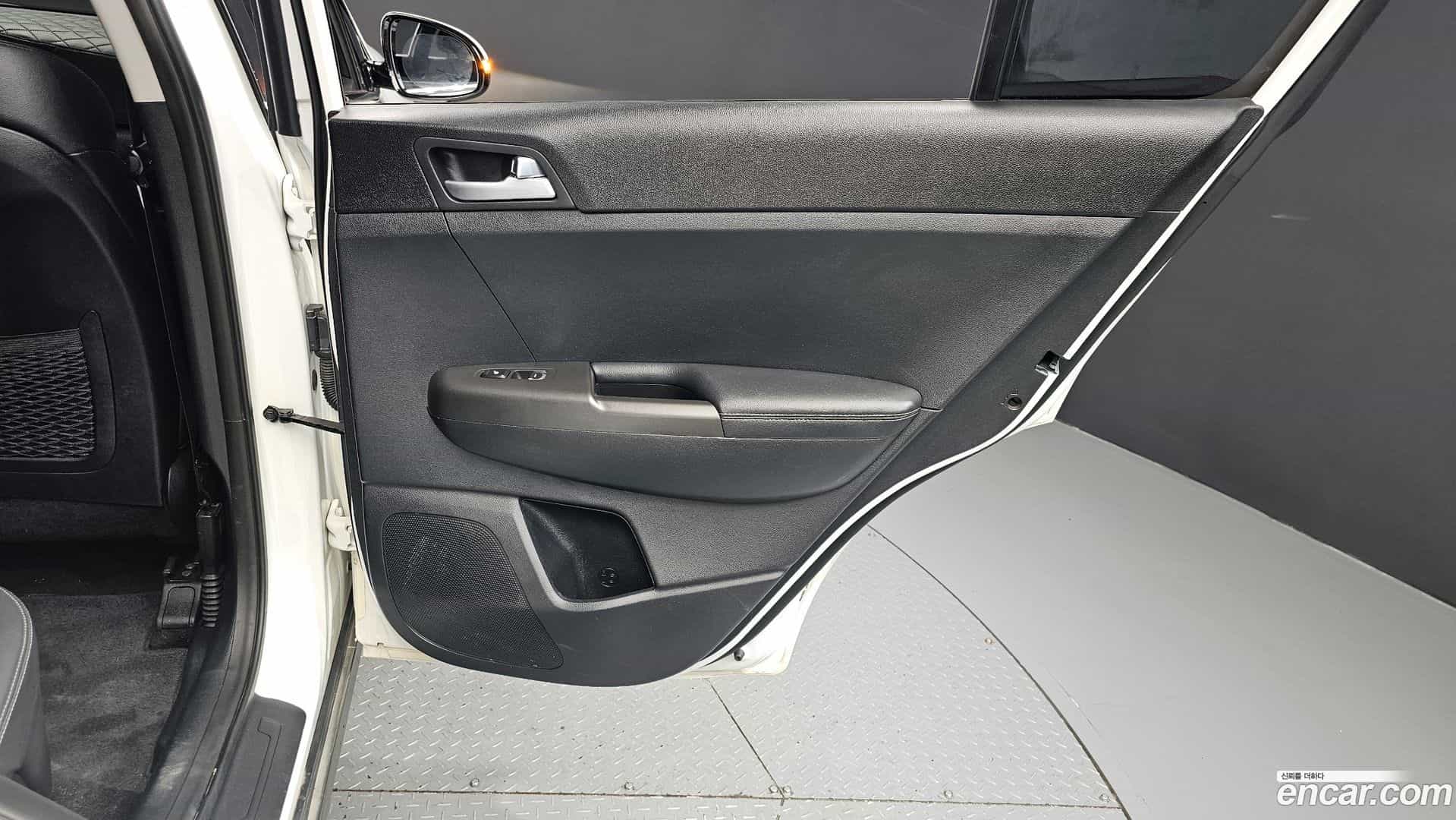 Sportage Kia 2017.7-INNER-035