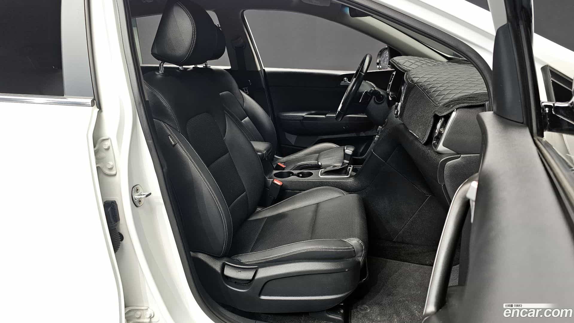 Sportage Kia 2017.7-INNER-036
