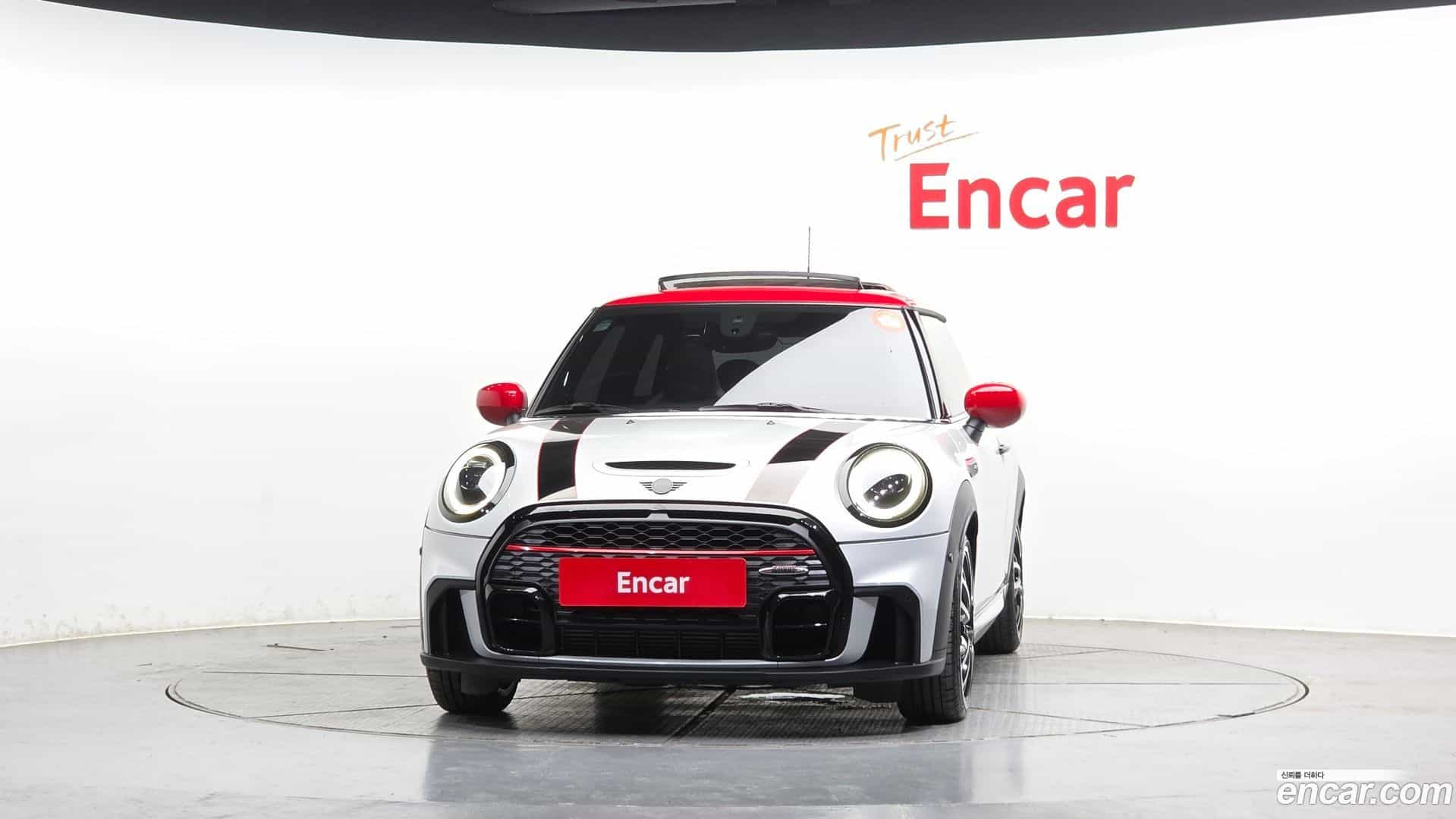 Cooper Mini 2022.8-OUTER-003