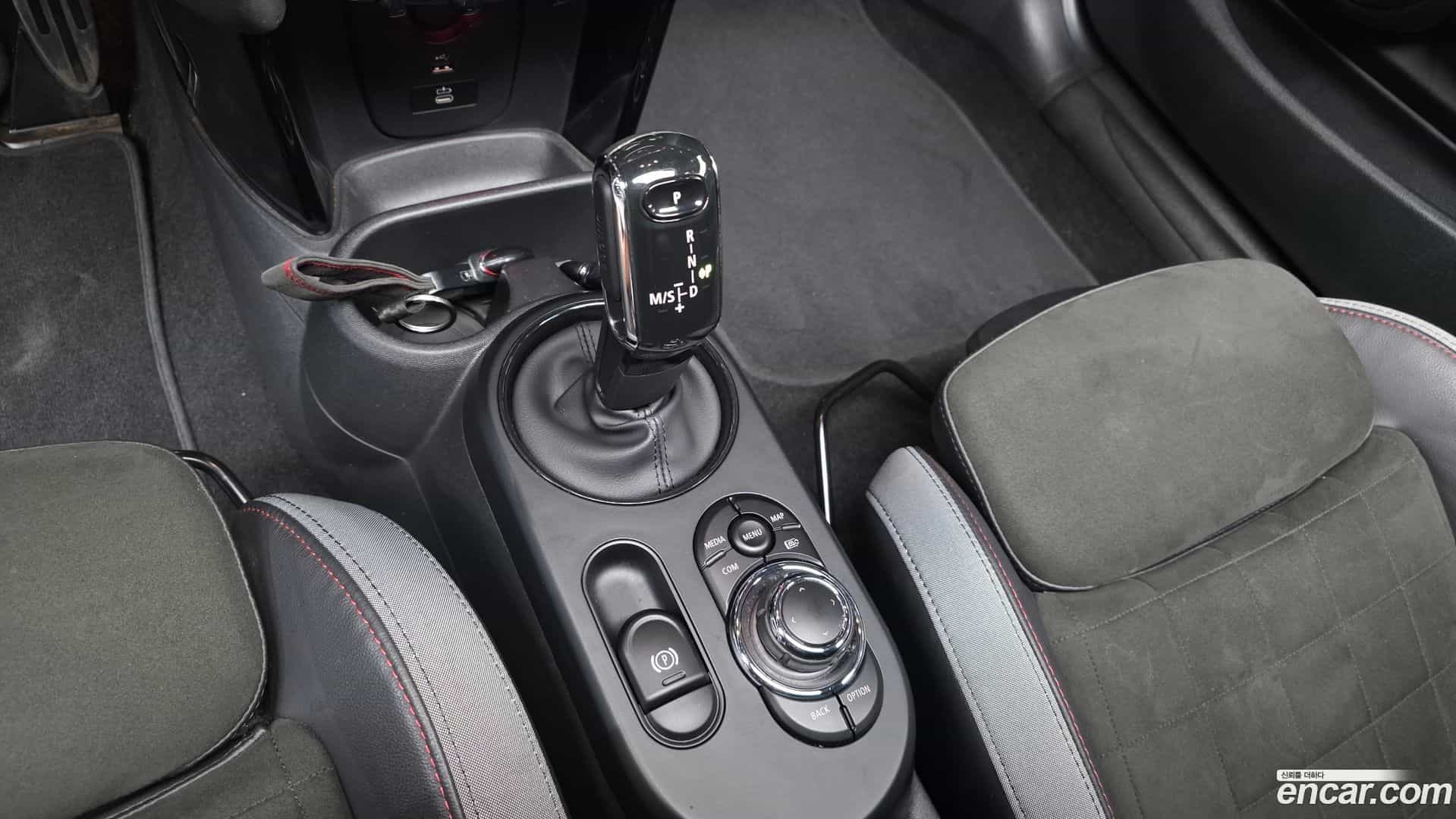Cooper Mini 2022.8-INNER-009