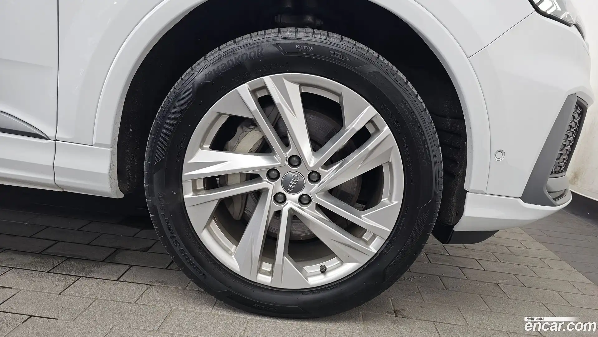 Q7 Audi 2021.7-OUTER-005