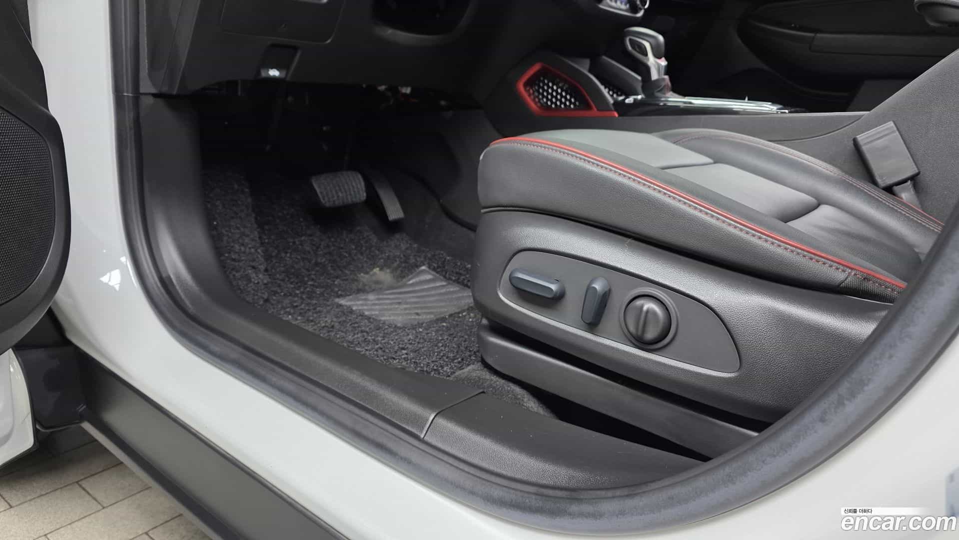 Trailblazer Chevrolet 2022.6-OPTION-046