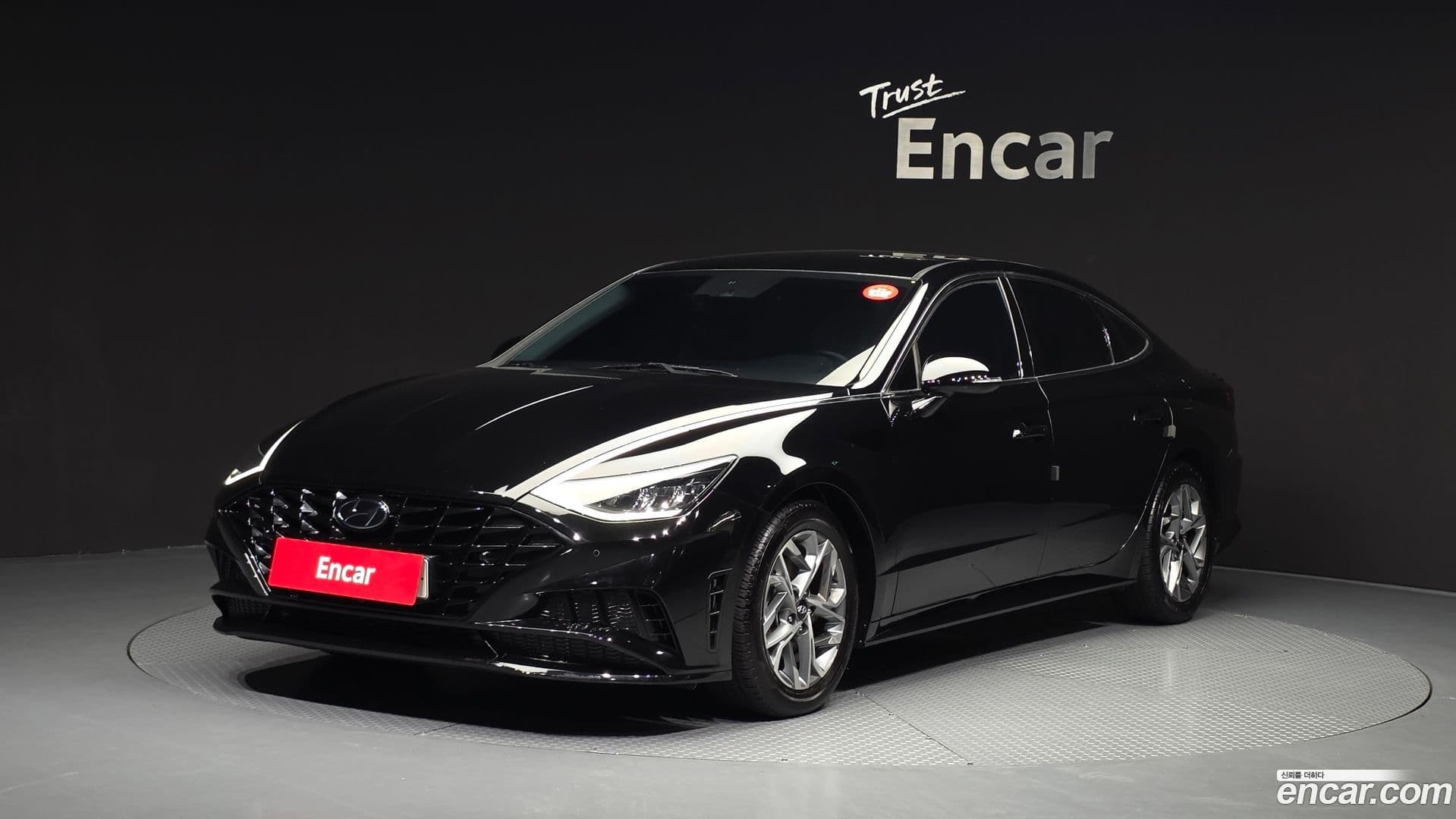 Main__Slider__Photo:Sonata Hyundai 2022.9-0