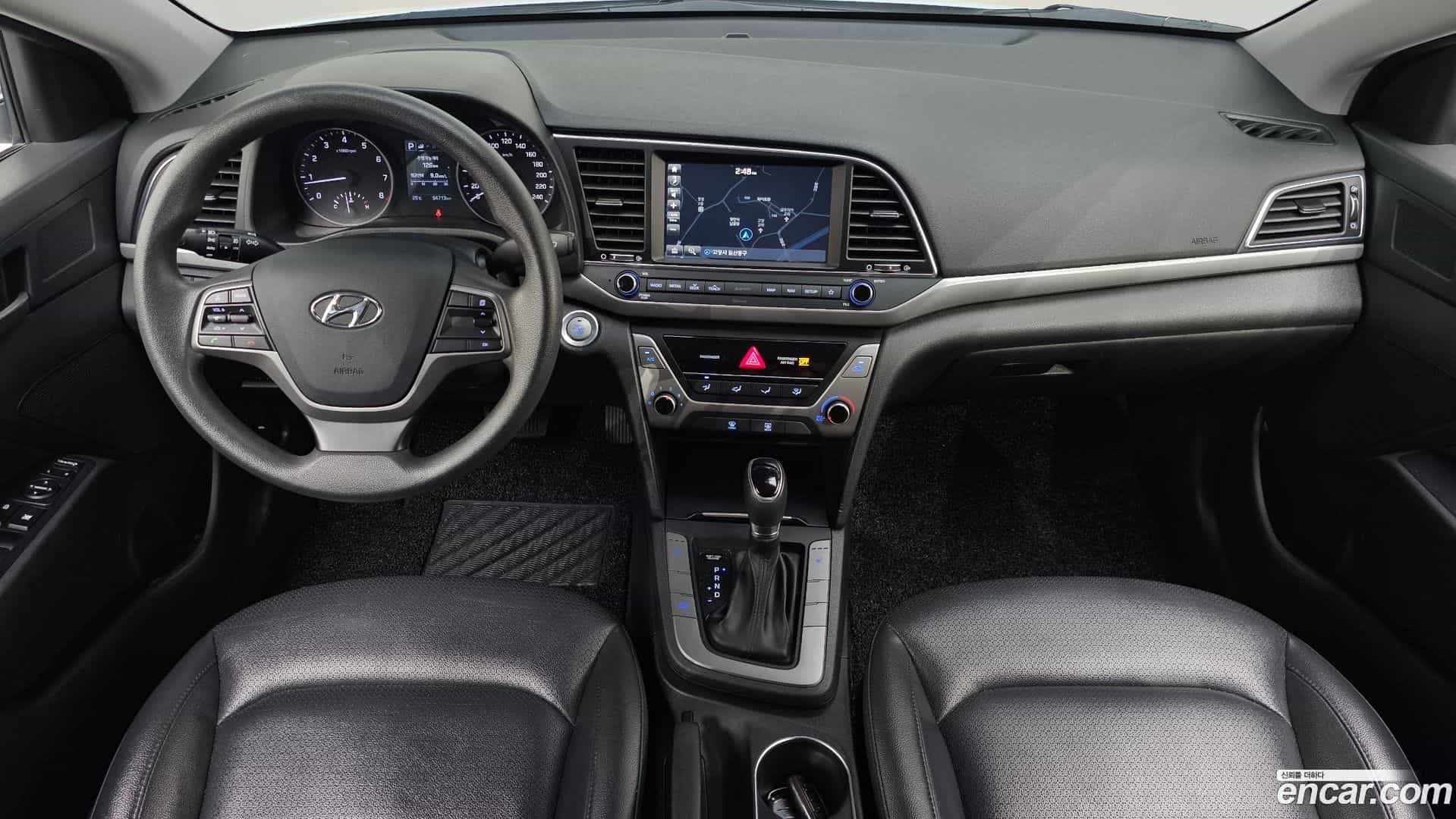 AVANTE Hyundai 2018.8-INNER-007