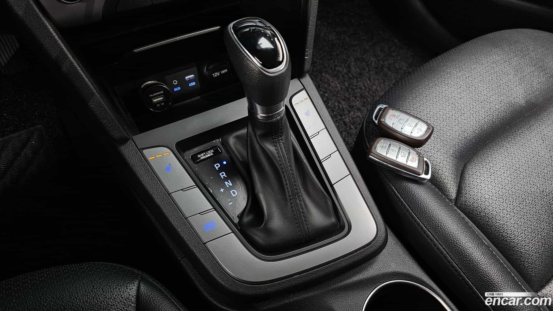 AVANTE Hyundai 2018.8-INNER-009