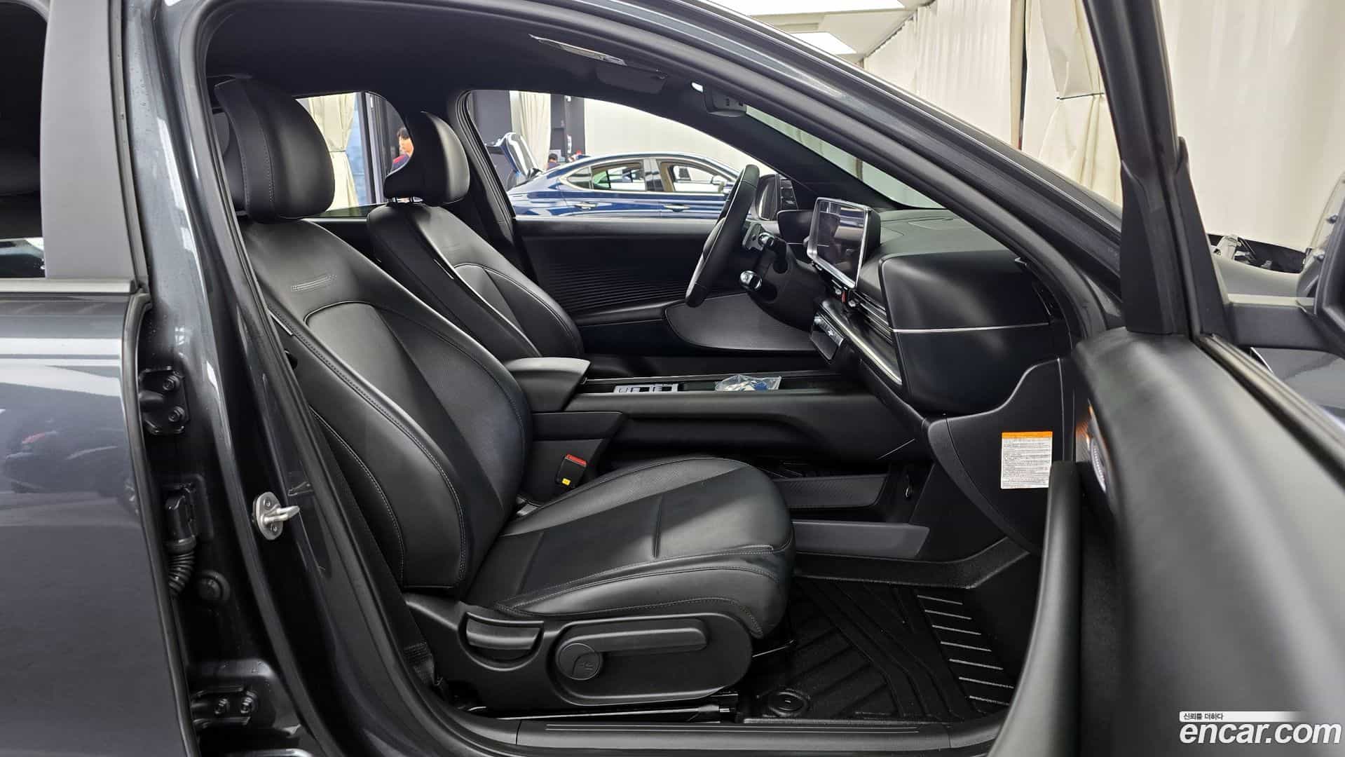 Ioniq6 Hyundai 2022.11-INNER-036