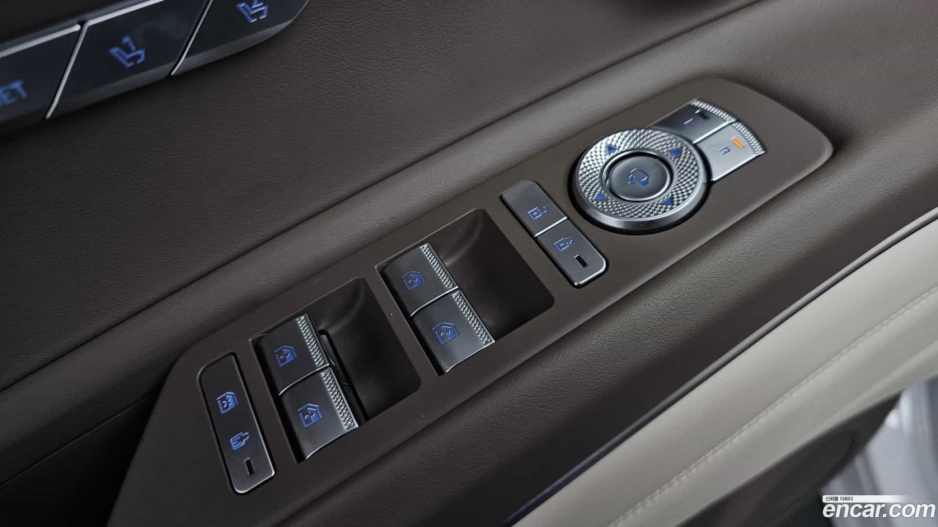 GV80 Genesis 2023.3-OPTION-043