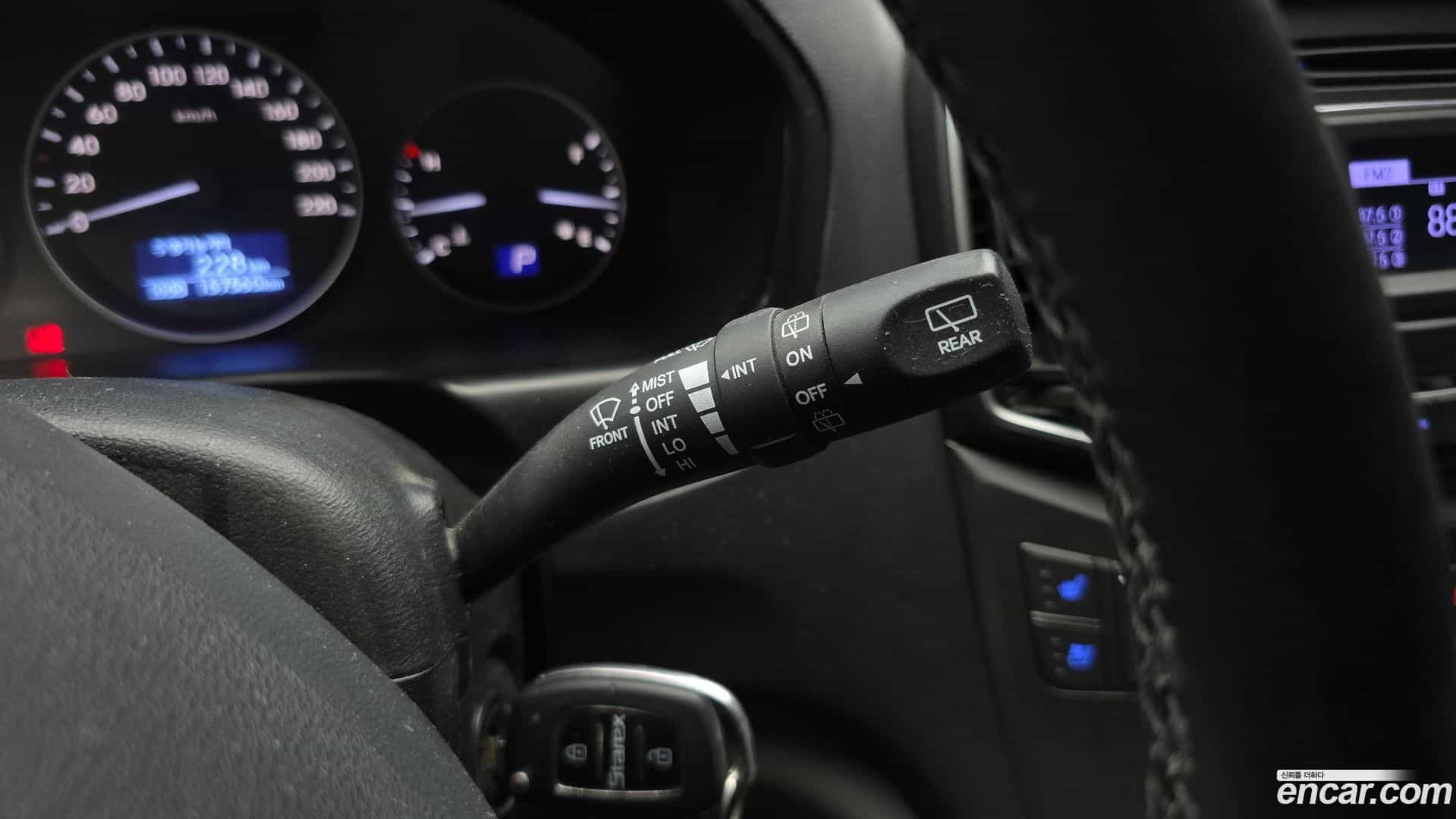 Starex Hyundai 2019.3-OPTION-023