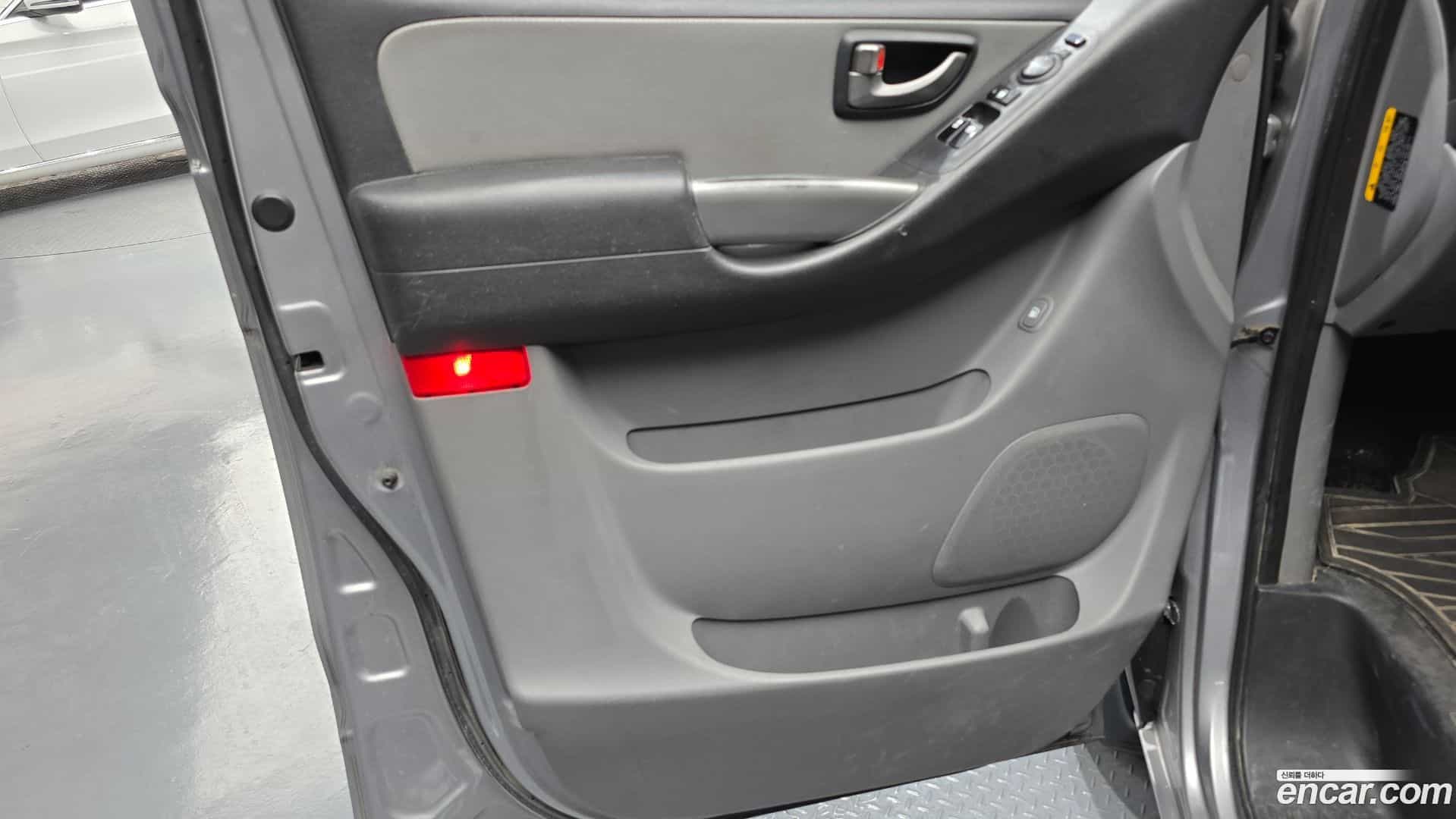 Starex Hyundai 2019.3-INNER-035