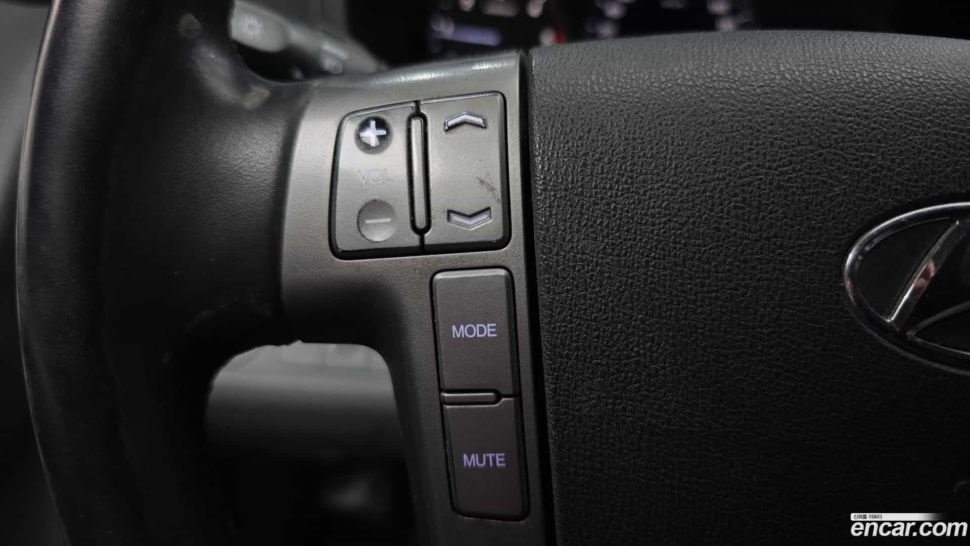 Starex Hyundai 2019.3-OPTION-043