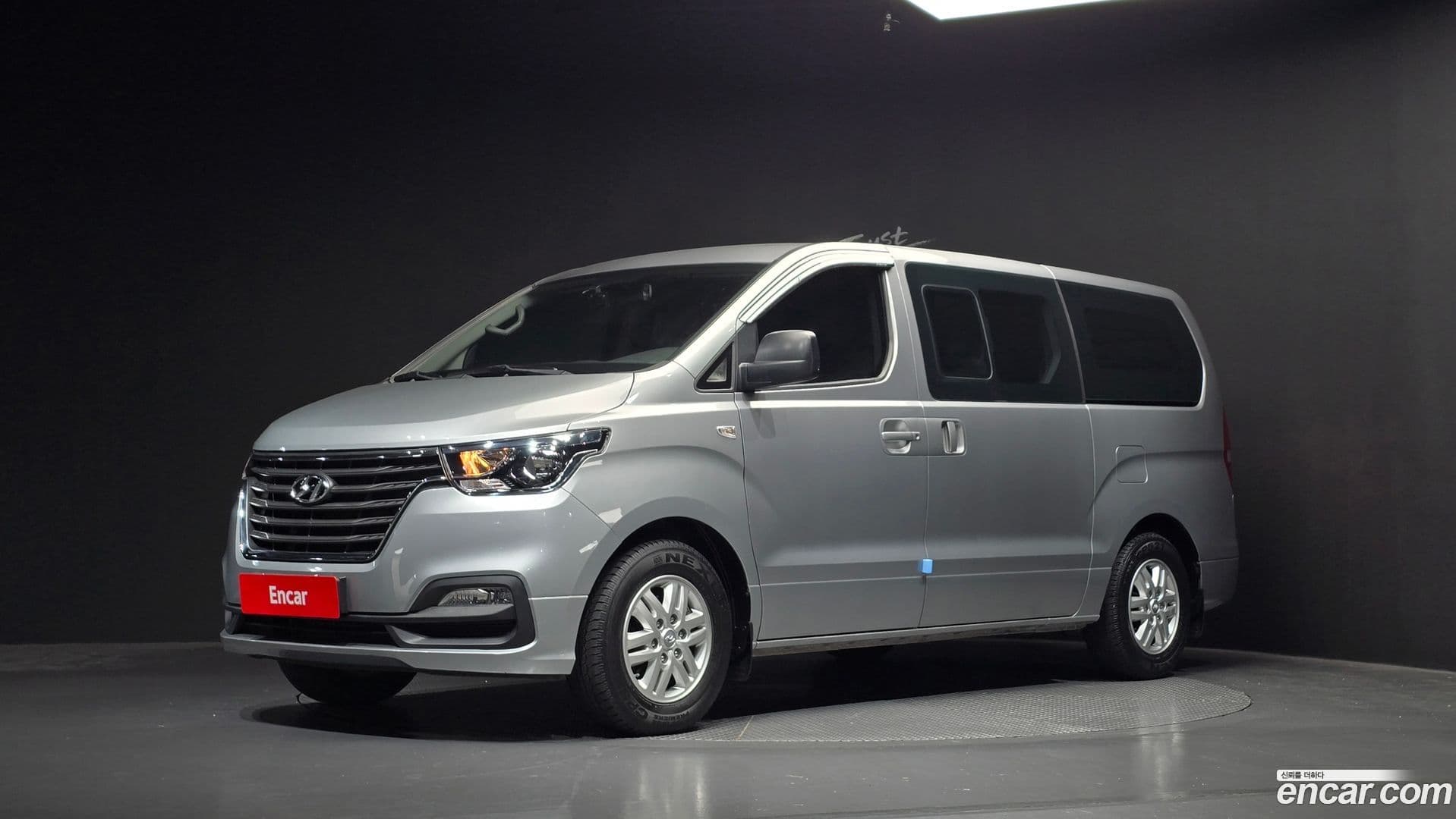 Main__Slider__Photo:Starex Hyundai 2020.9-0