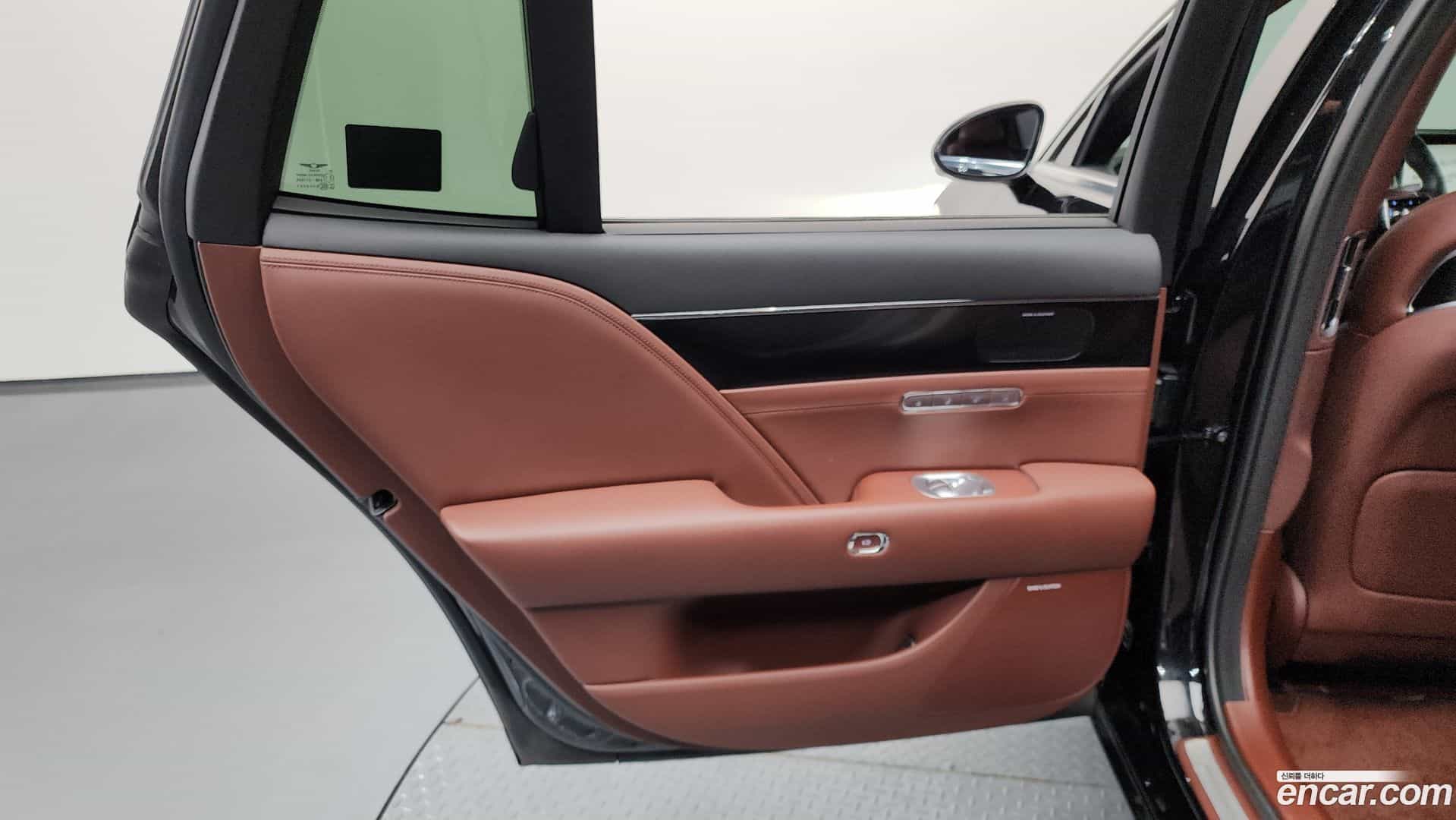 G90 Genesis 2023.7-INNER-035