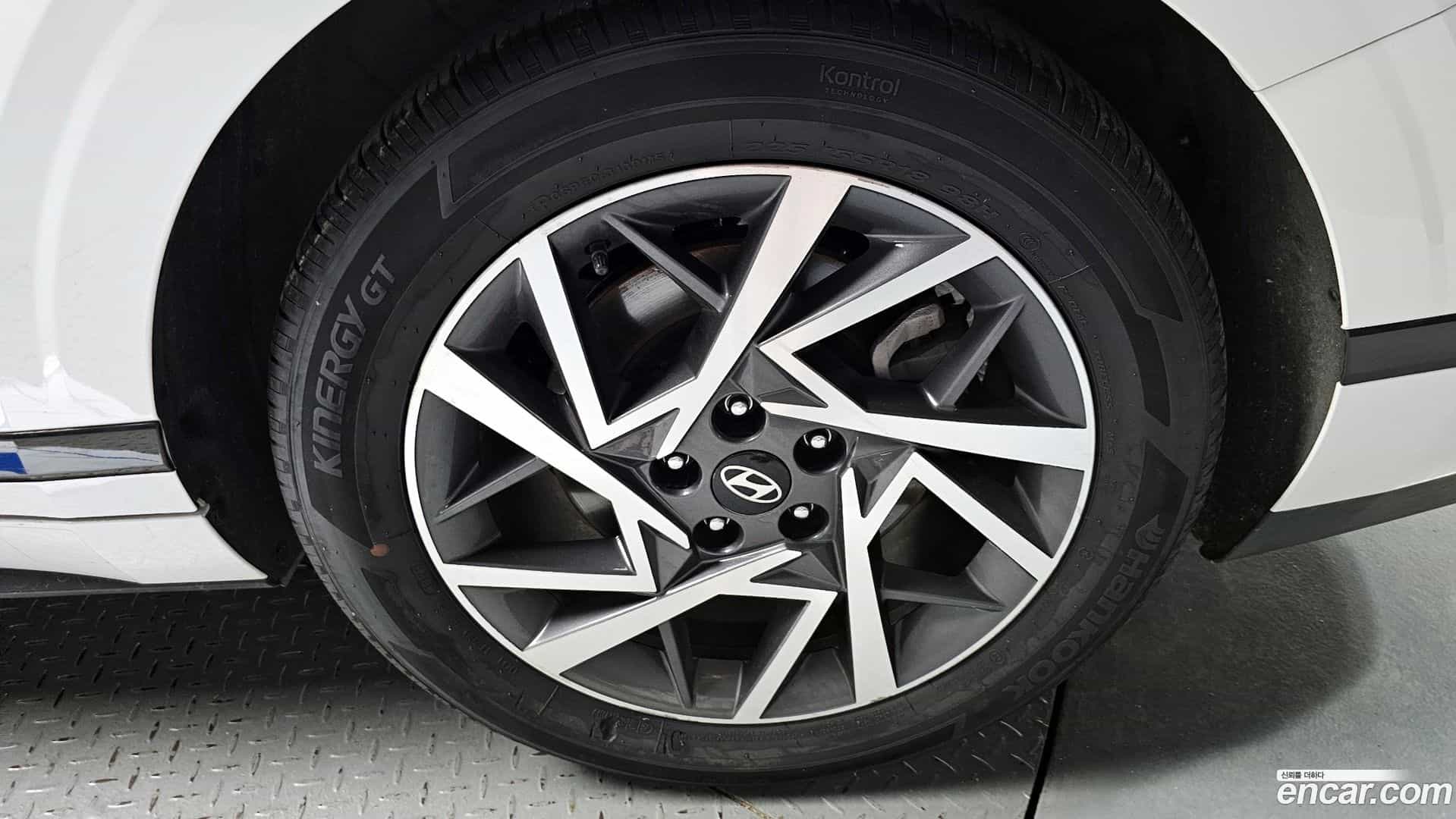 Grandeur Hyundai 2024.3-OUTER-031