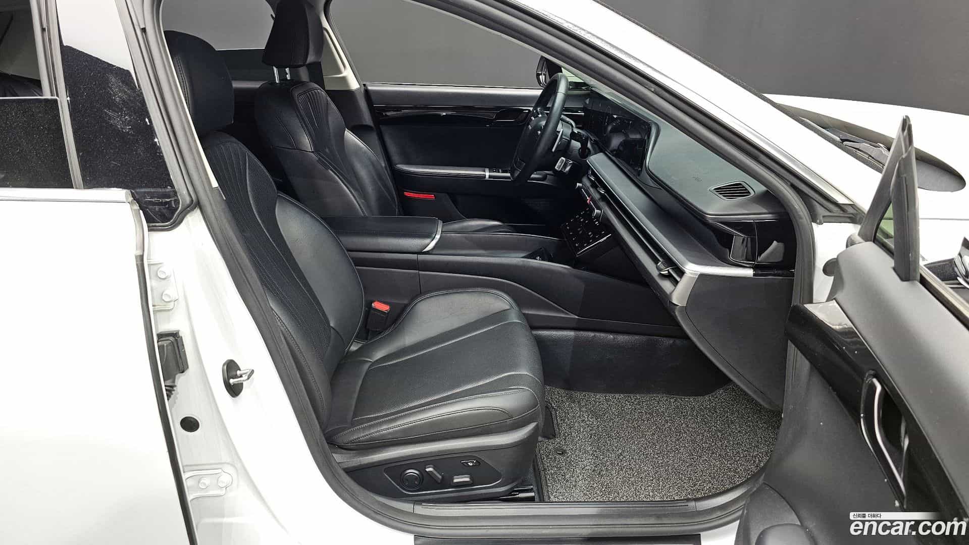Grandeur Hyundai 2024.3-INNER-036