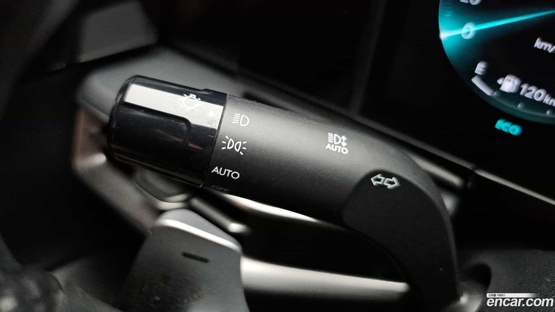 Grandeur Hyundai 2024.3-OPTION-042