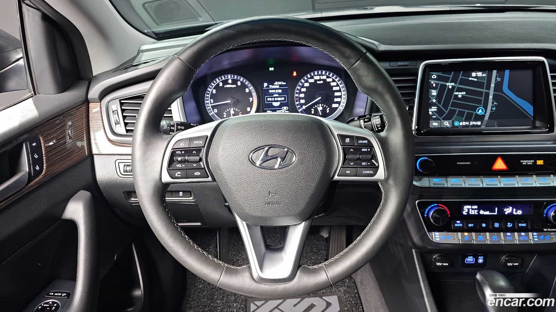 Sonata Hyundai 2019.1-OPTION-016