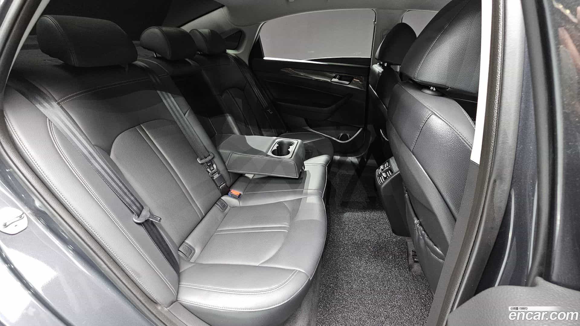 Sonata Hyundai 2019.1-OPTION-022