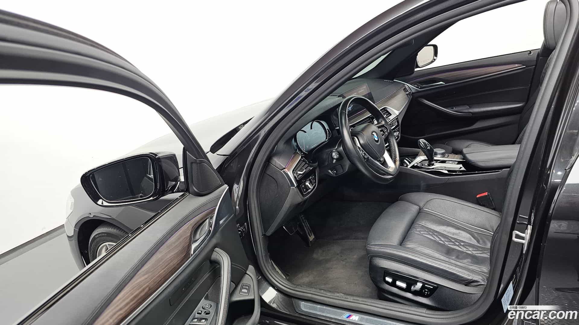 5-Series BMW 2017.5-INNER-010