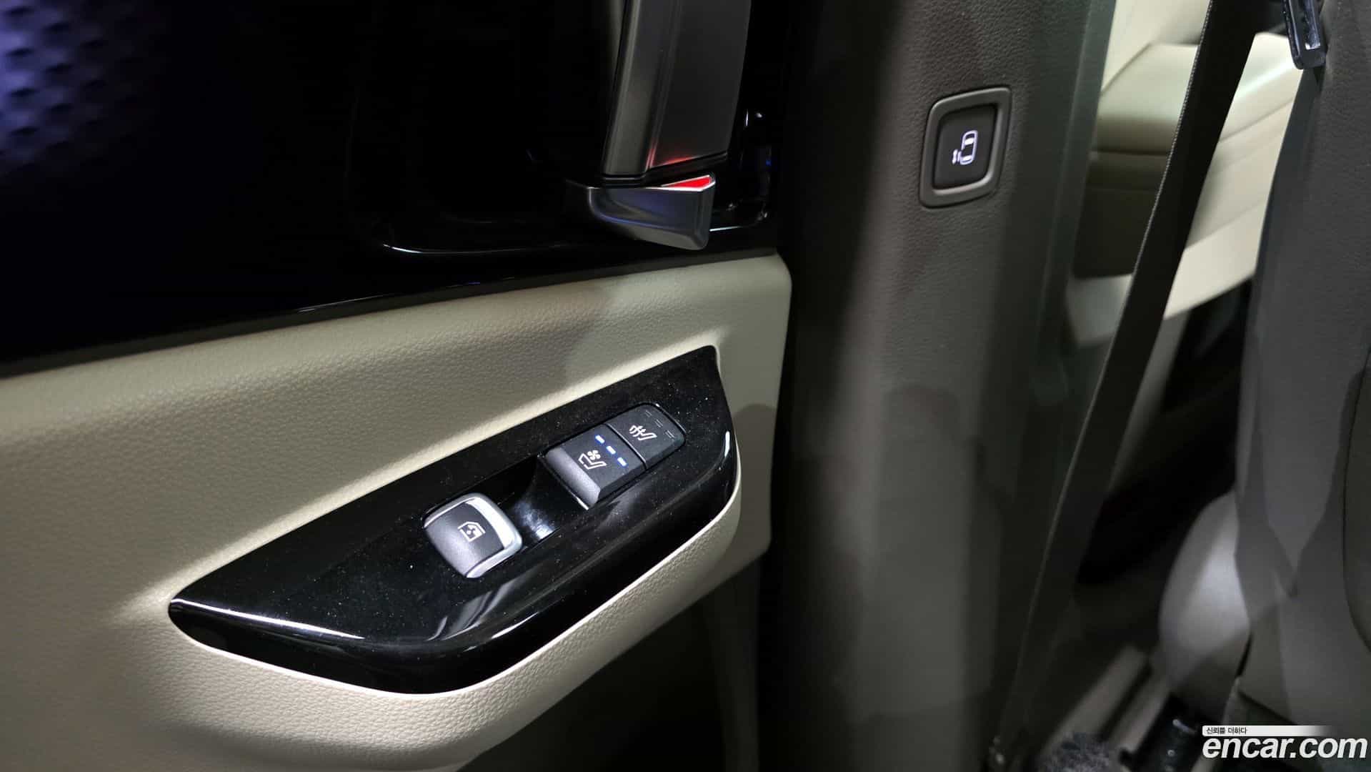 Canival Kia 2022.5-OPTION-022