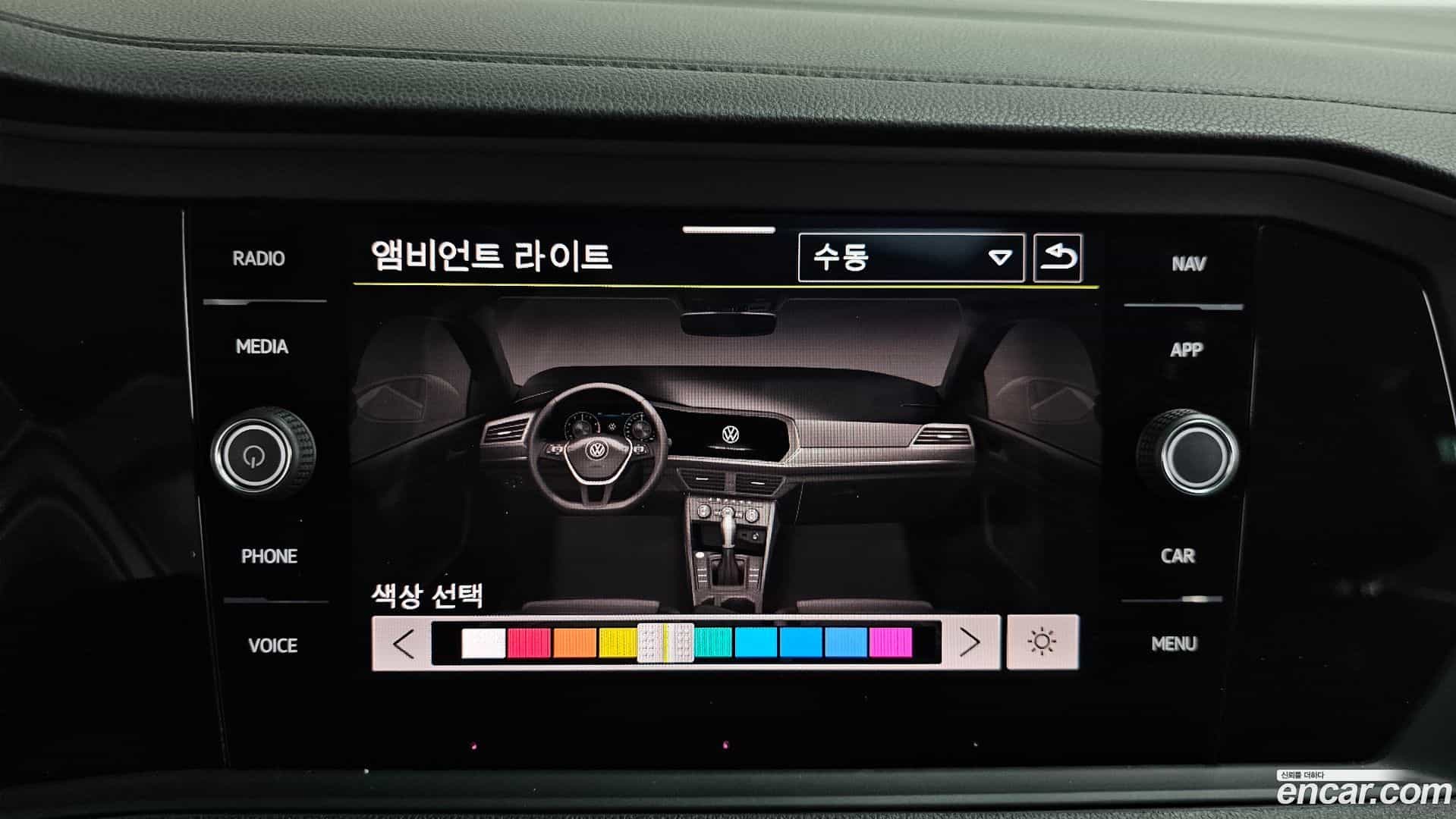 Jetta Volkswagen 2021.5-OPTION-047