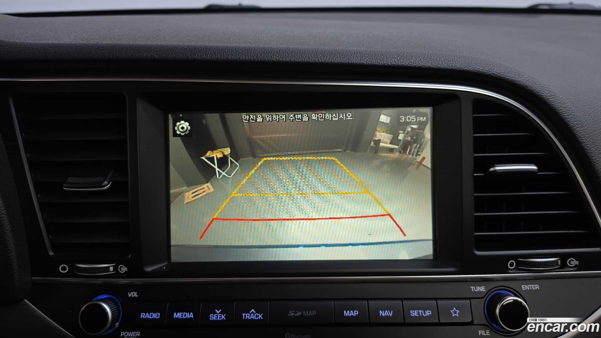 AVANTE Hyundai 2017.11-OPTION-018