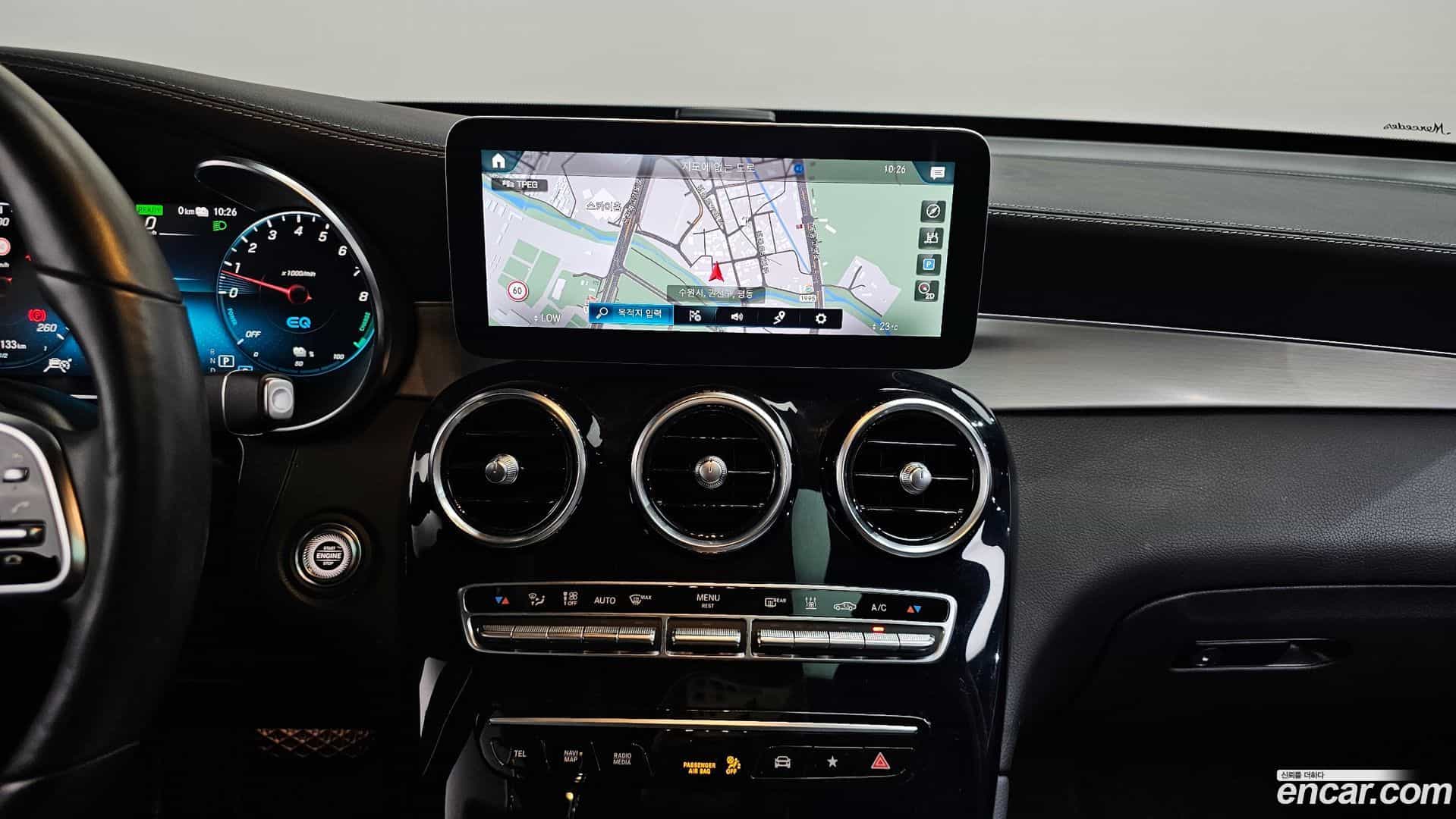 GLC-Class Mercedes-Benz 2021.0-OPTION-016