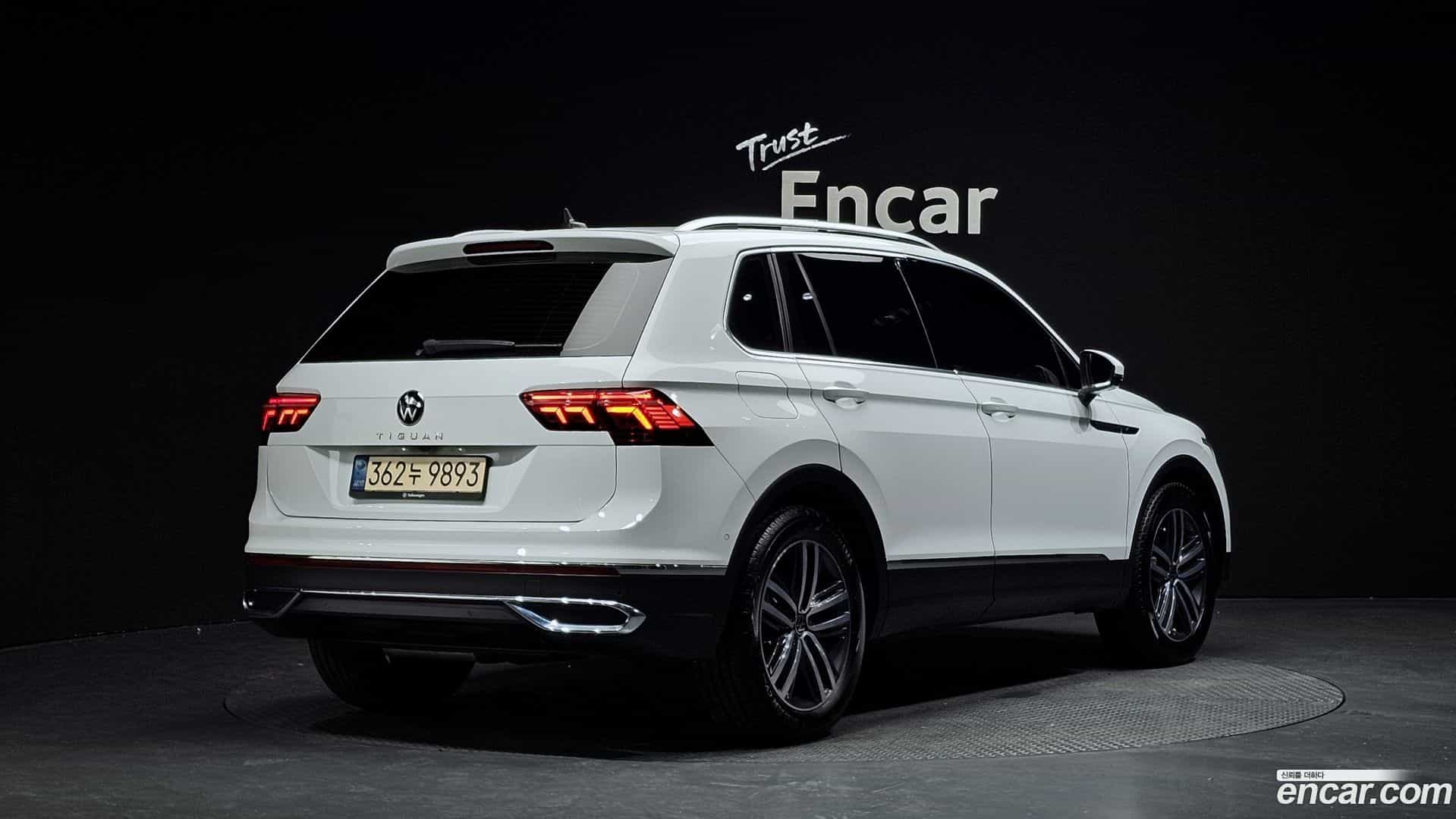 Tiguan Volkswagen 2022.1-OUTER-002