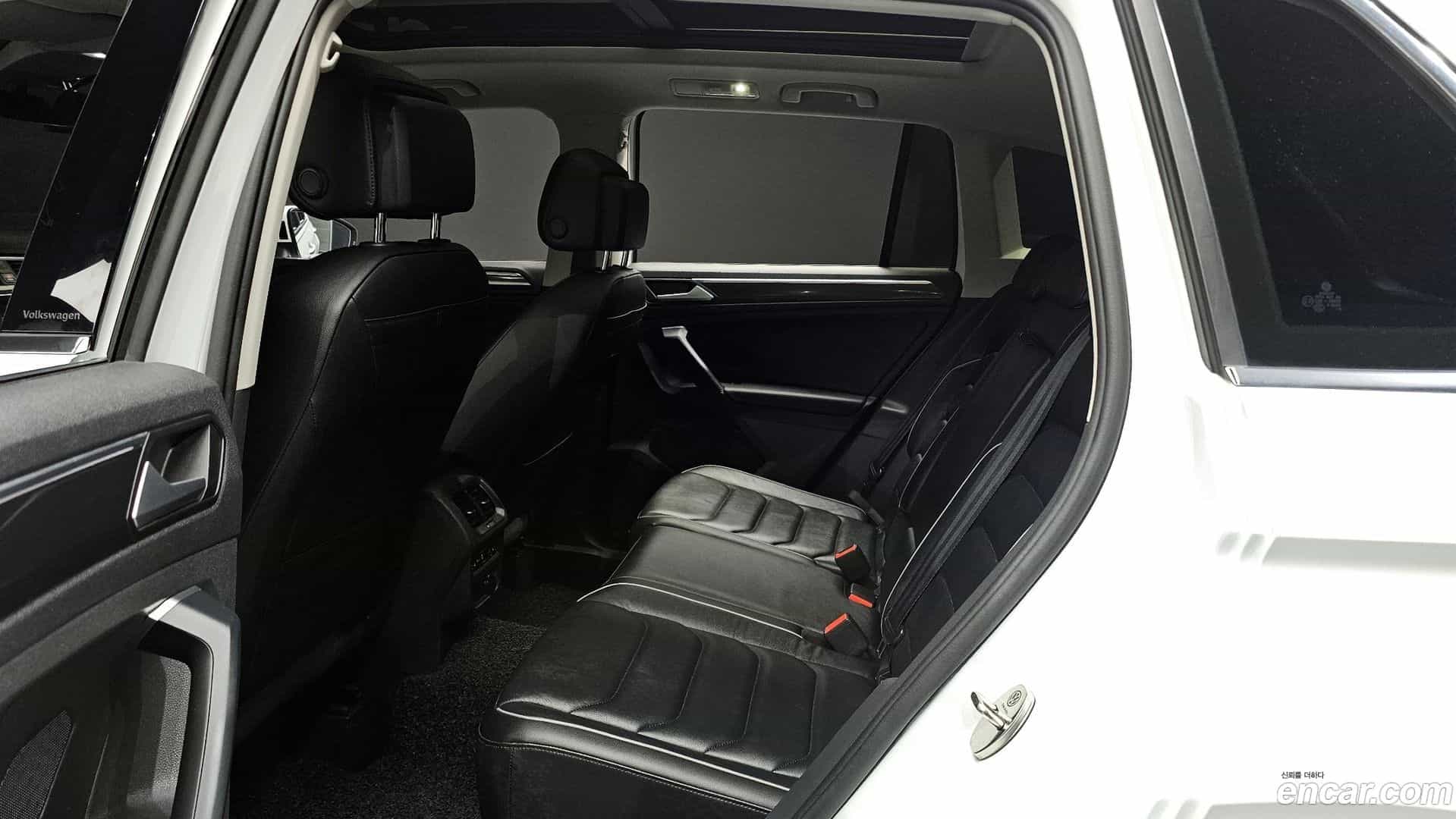 Tiguan Volkswagen 2022.1-OPTION-016