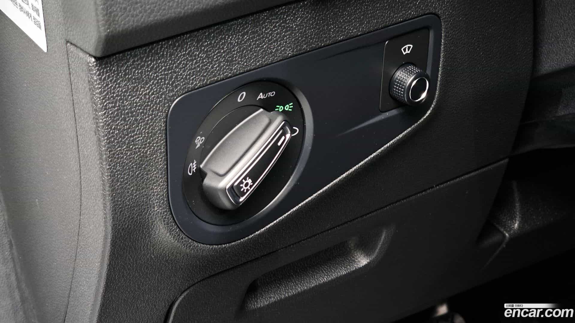 Tiguan Volkswagen 2022.1-OPTION-018