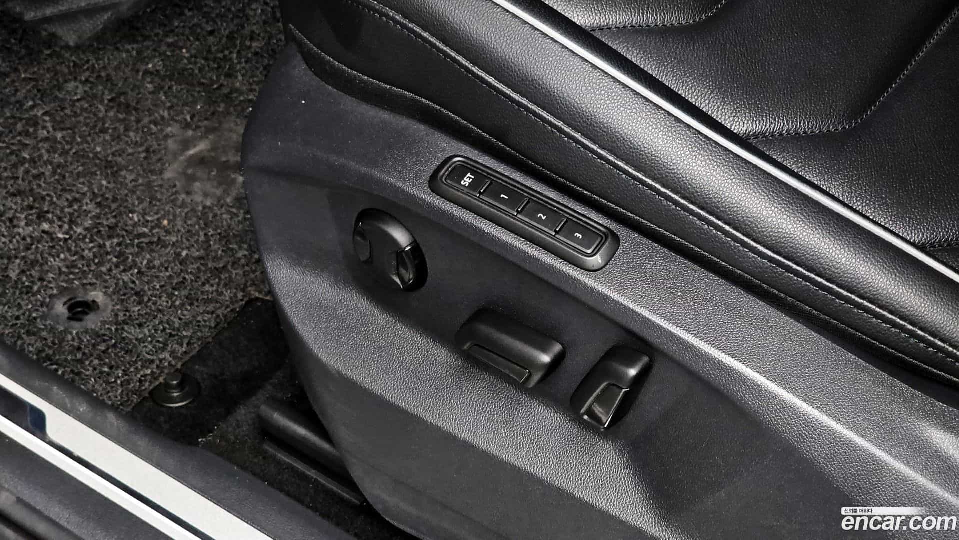 Tiguan Volkswagen 2022.1-OPTION-047