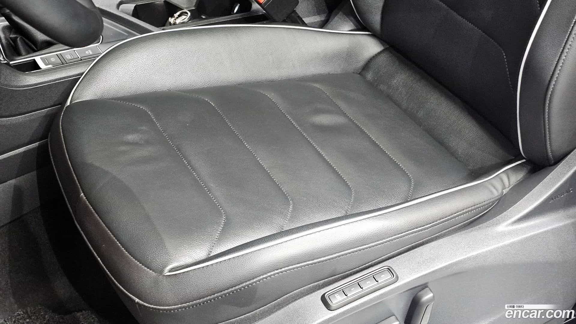 Tiguan Volkswagen 2022.1-OPTION-048