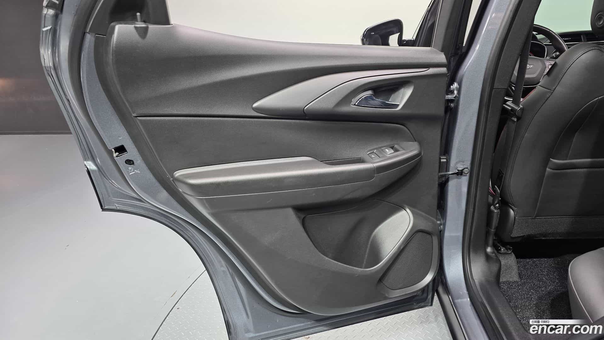 Trailblazer Chevrolet 2020.3-INNER-035